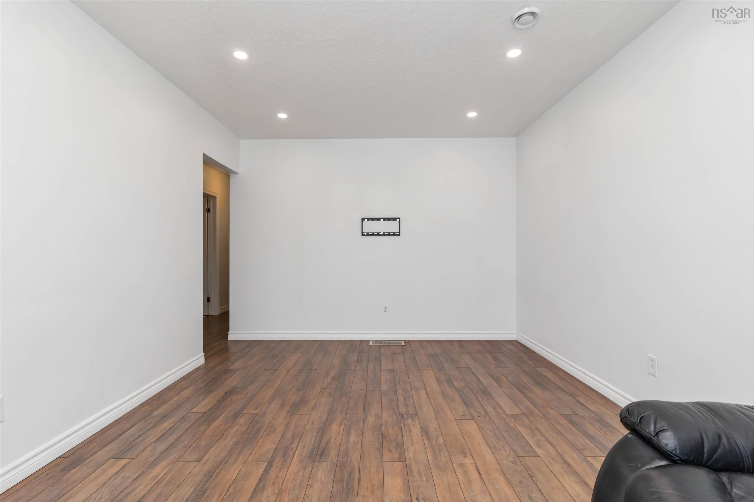 24 Laurie Drive, Lower Sackville, NS (MLS 202602687)