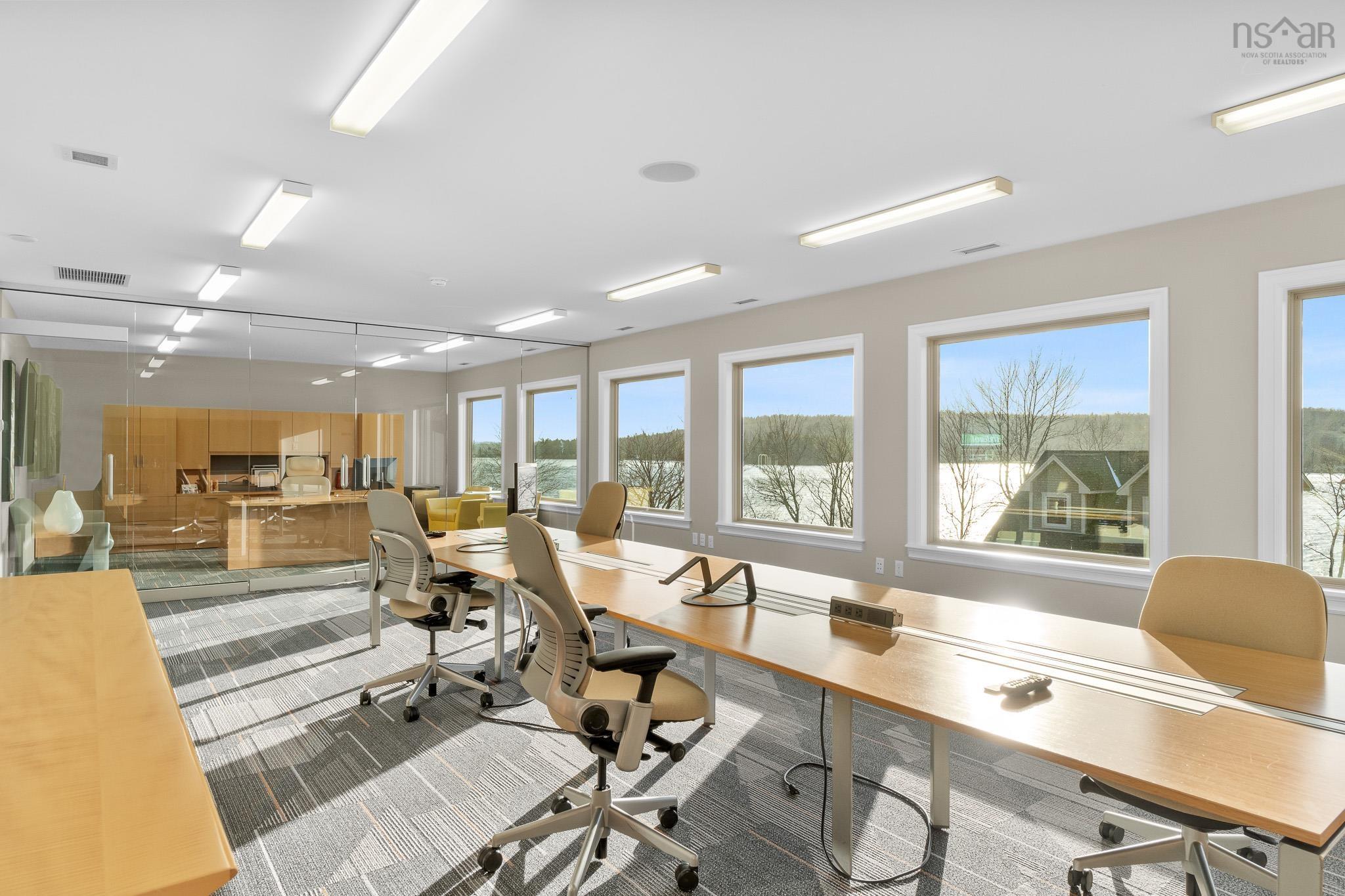 $2,499,900.00: 3175 Highway 2, Fall River