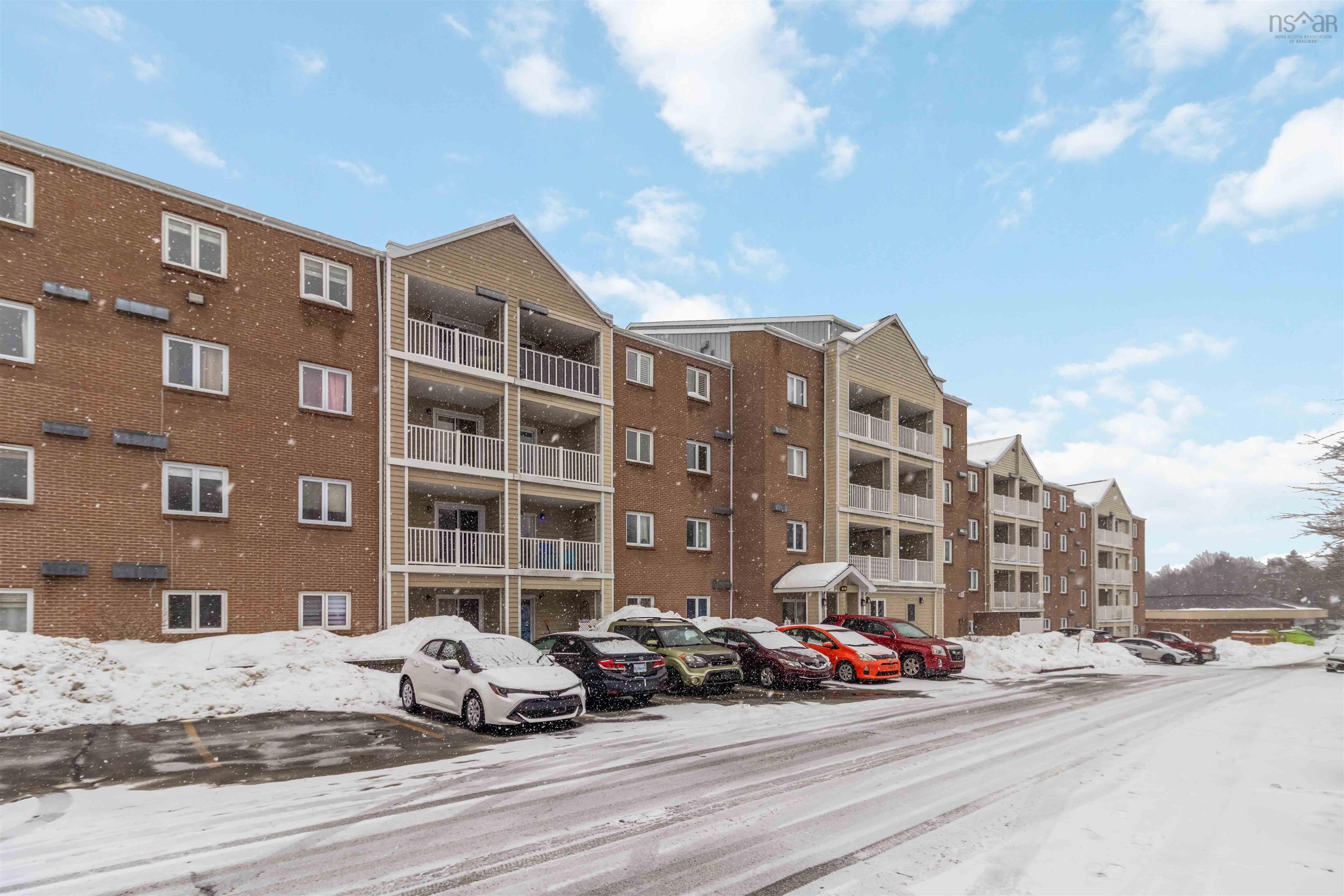 403 15 Langbrae Drive, Halifax, NS (MLS 202602693)