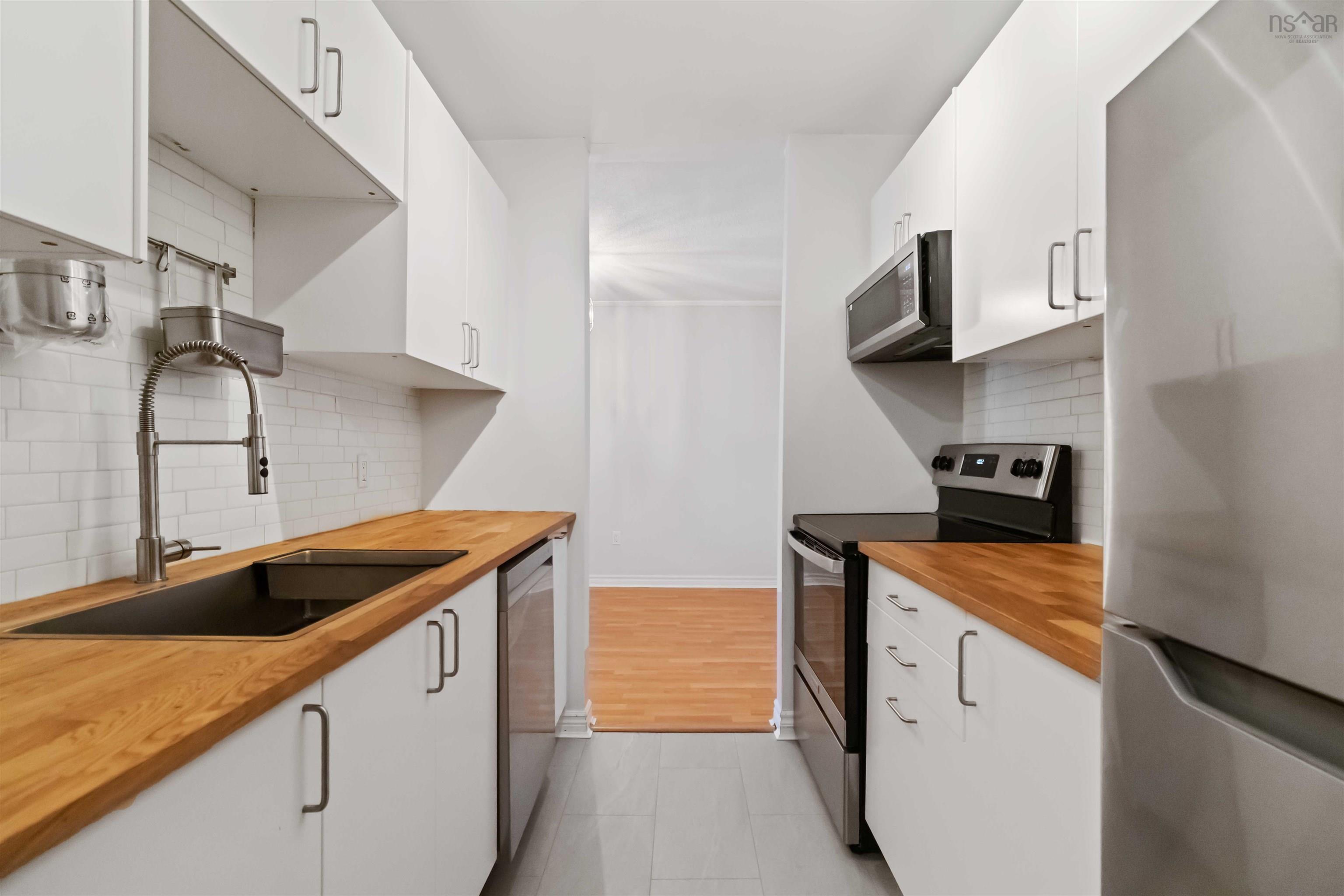 403 15 Langbrae Drive, Halifax, NS (MLS 202602693)