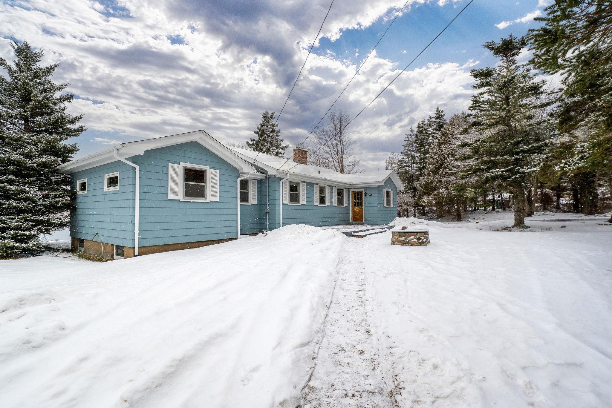 $765,000.00: 211 Sunset Drive, Glen Haven