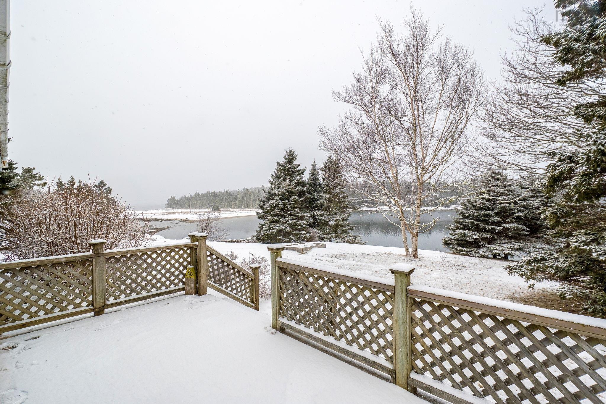 $765,000.00: 211 Sunset Drive, Glen Haven