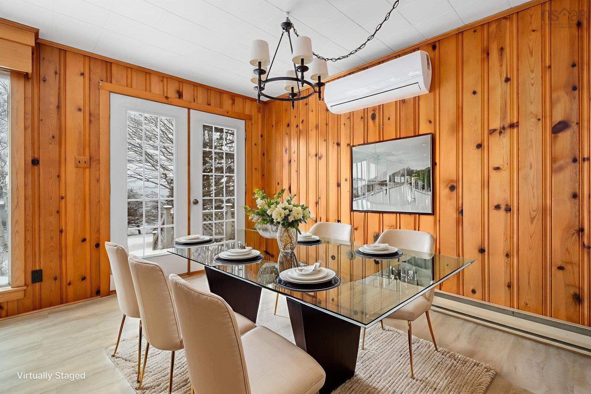 $765,000.00: 211 Sunset Drive, Glen Haven