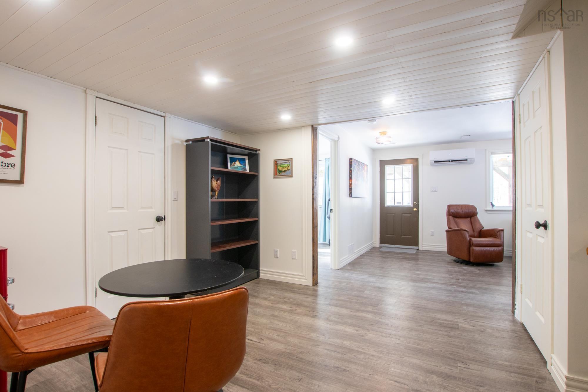 $729,900.00: 6 Devonport Avenue, Fall River