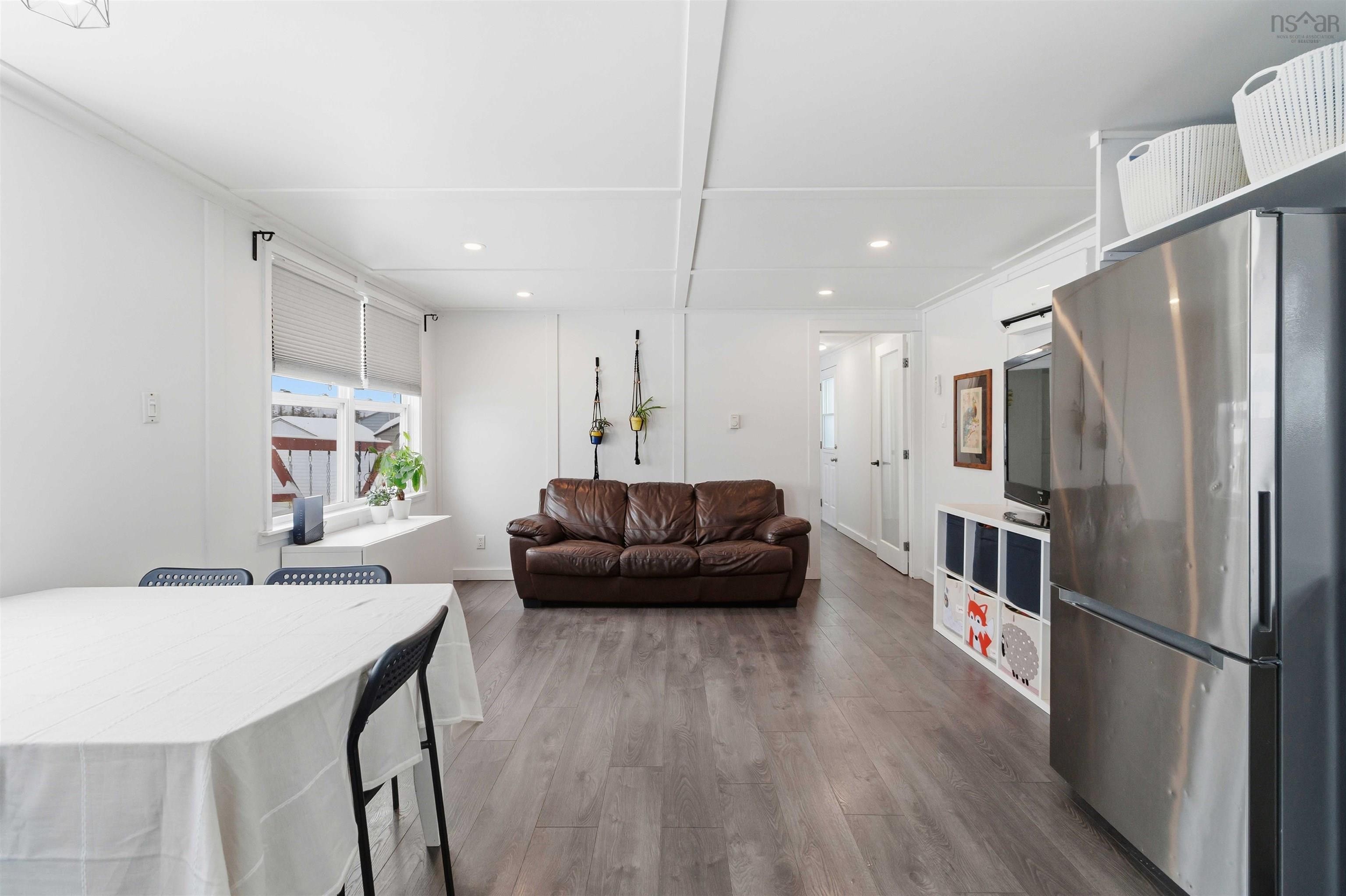 $189,900.00: 10 Michael Avenue, Mount Uniacke