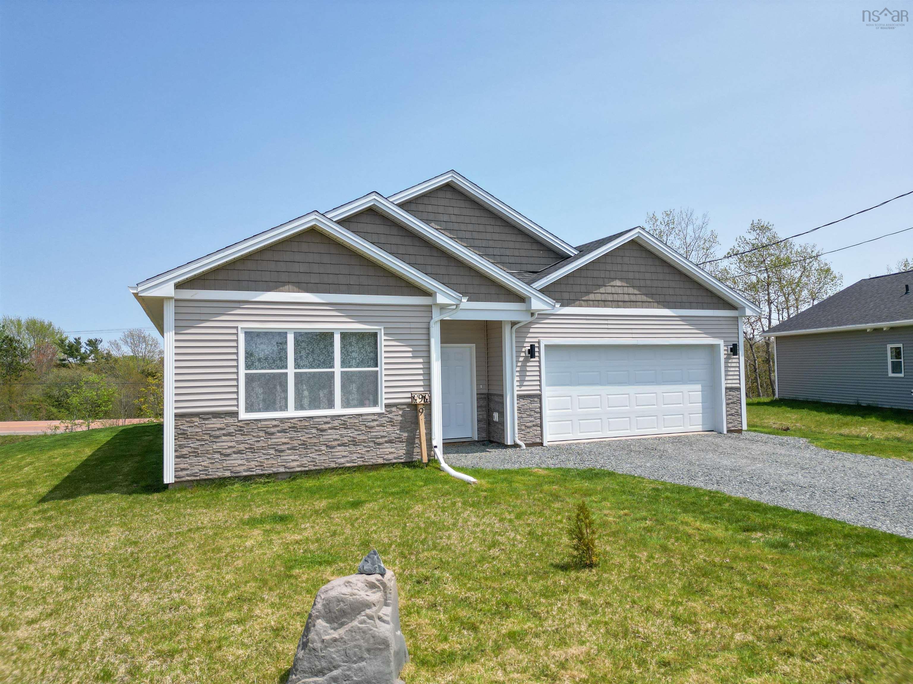 $449,900.00: 9 Perry Crescent, Stewiacke