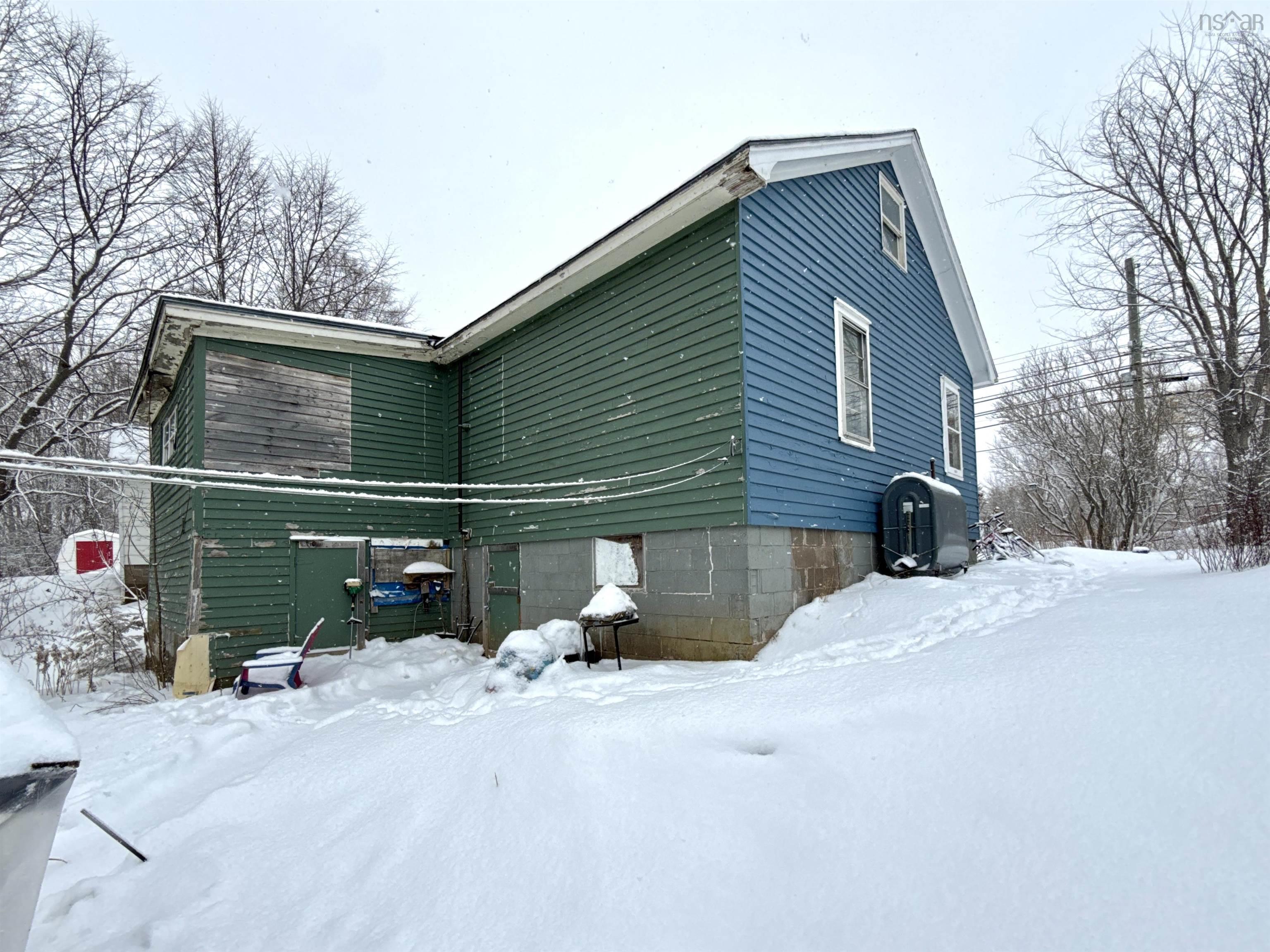 $174,900.00: 2624 Highway 1, Aylesford