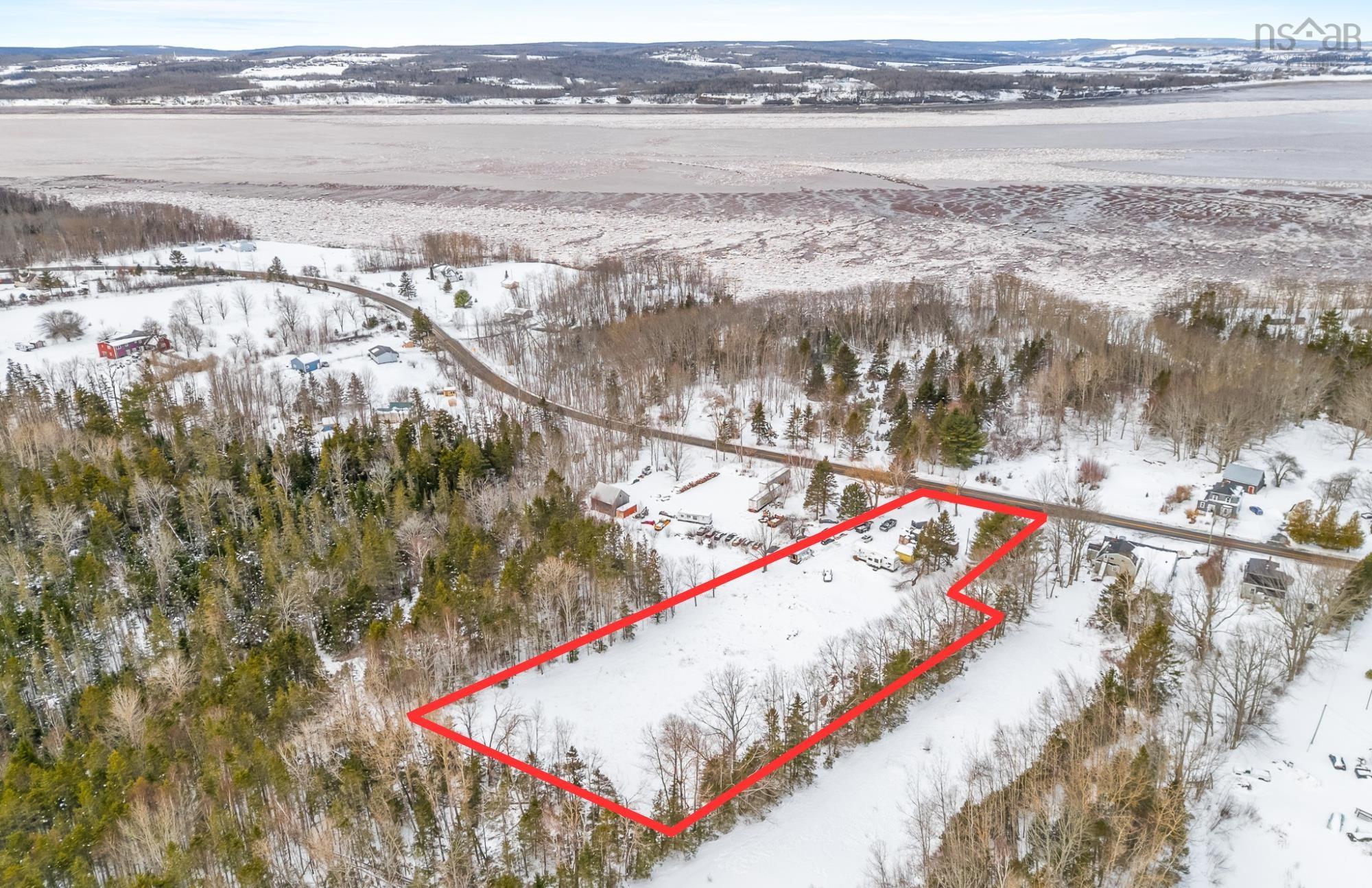 $99,999.00: 5460 HIGHWAY 215, Kempt Shore