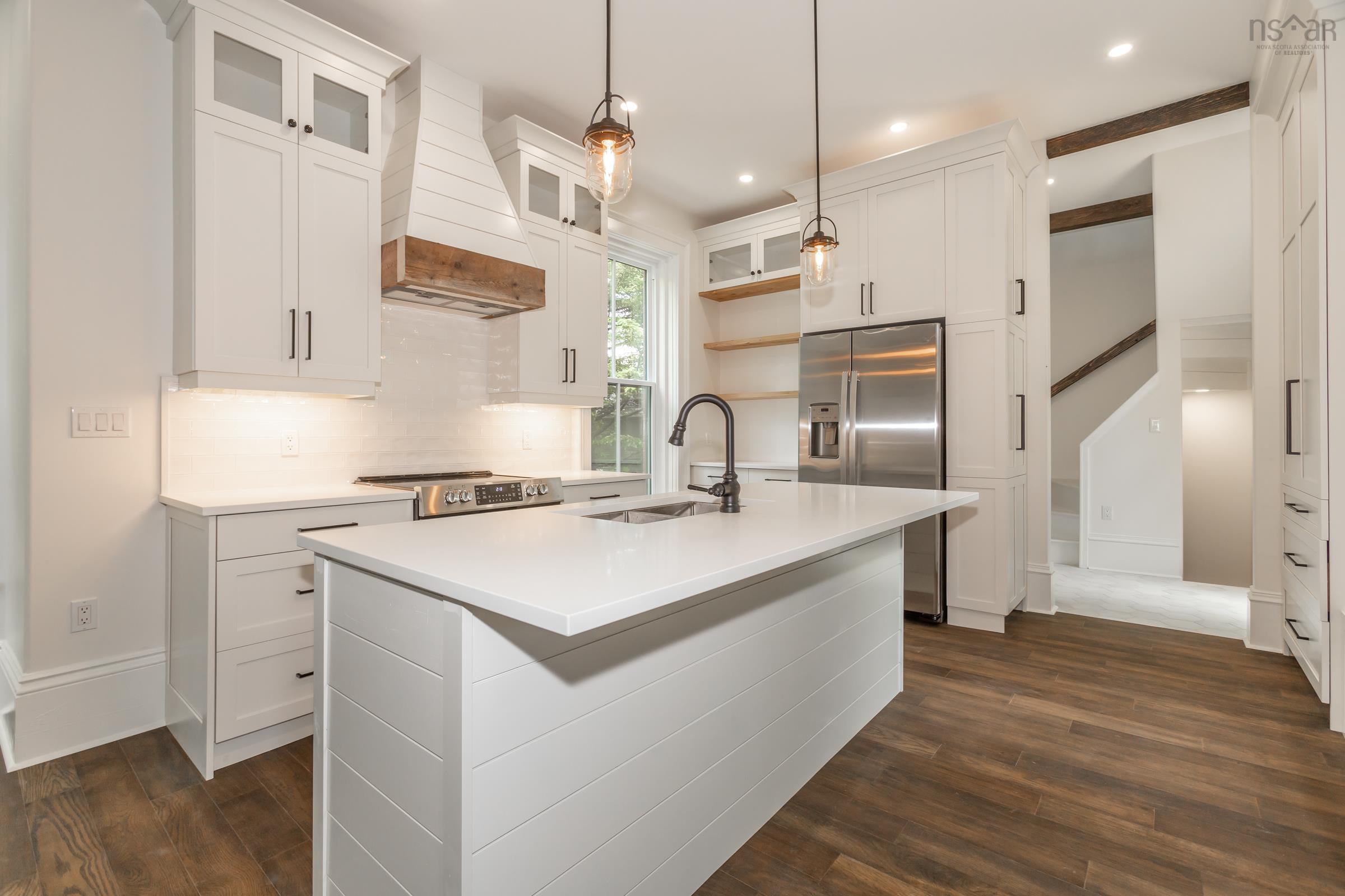 $775,000.00: 780 St. George Street, Annapolis Royal