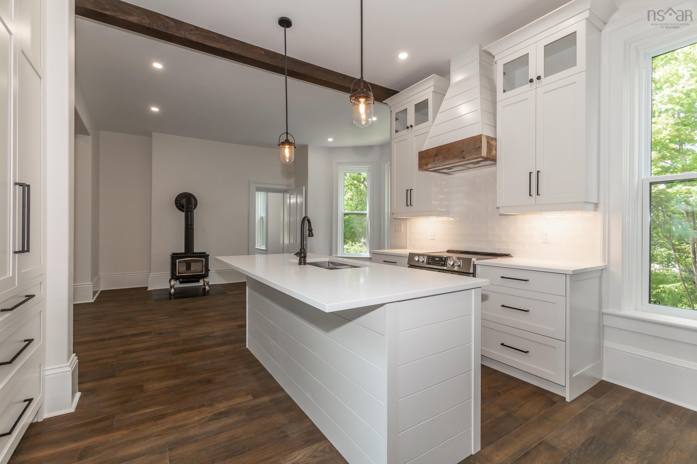 $775,000.00: 780 St. George Street, Annapolis Royal