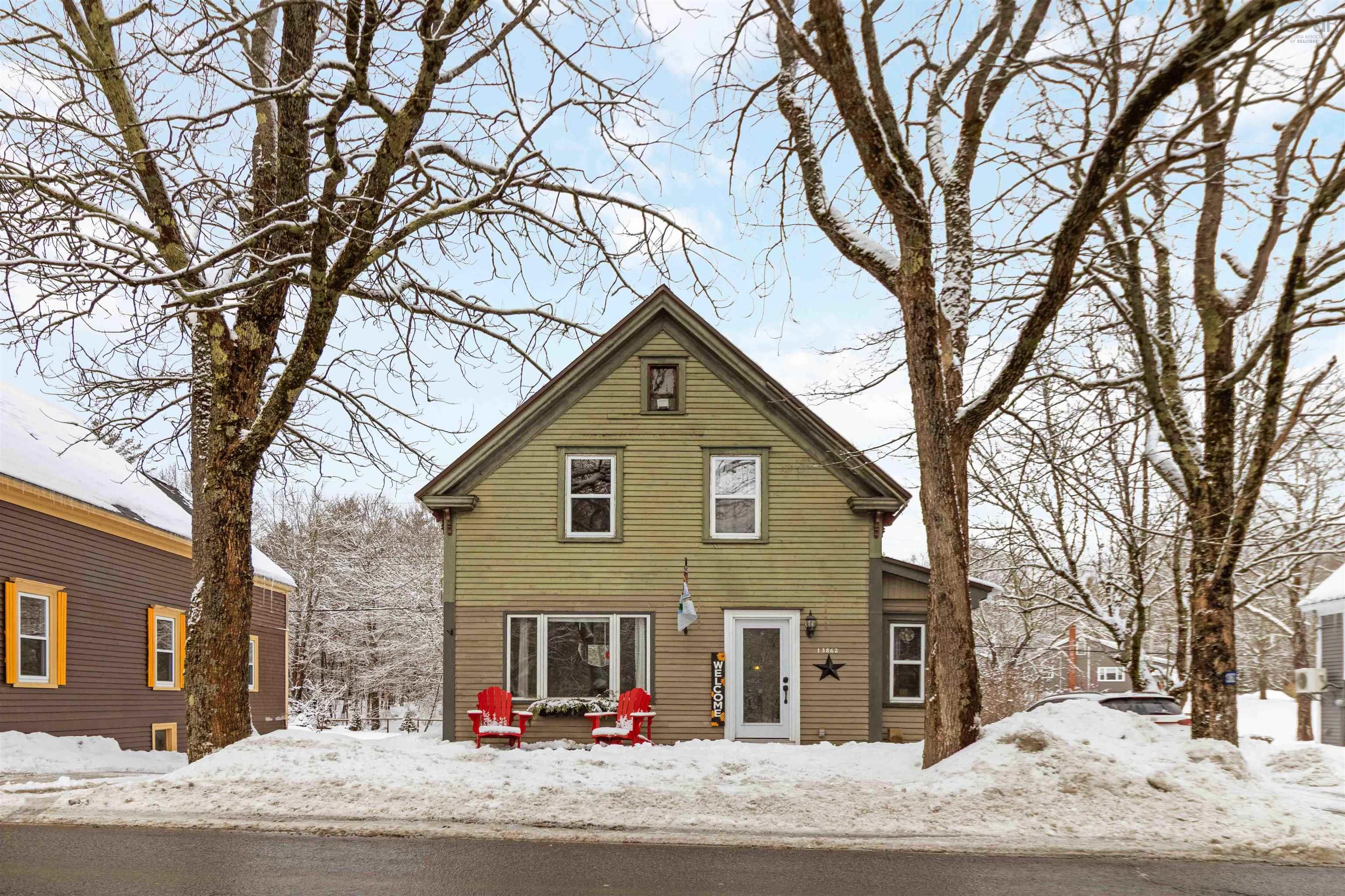 $379,900.00: 13862 Highway 3, Dayspring