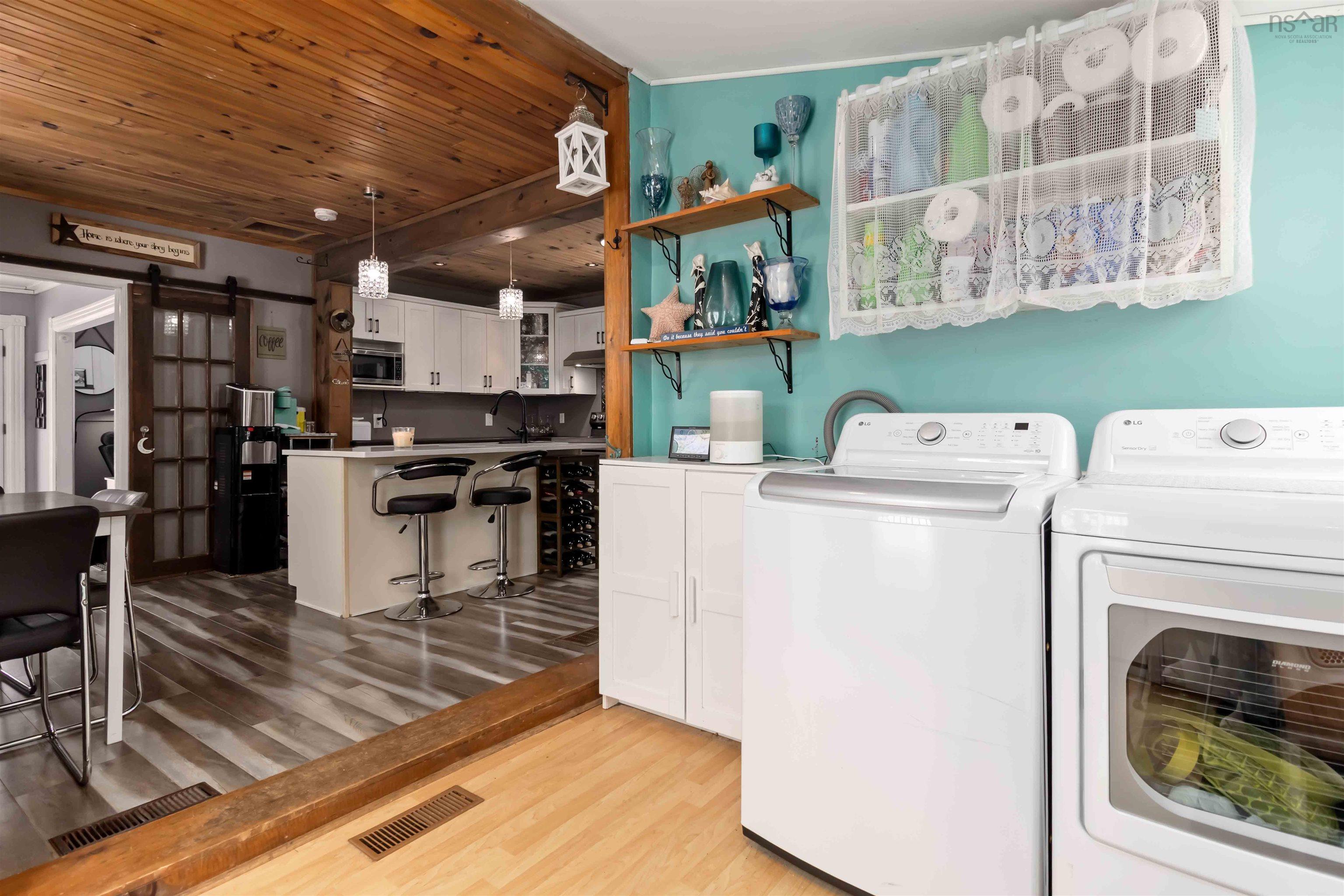 $379,900.00: 13862 Highway 3, Dayspring