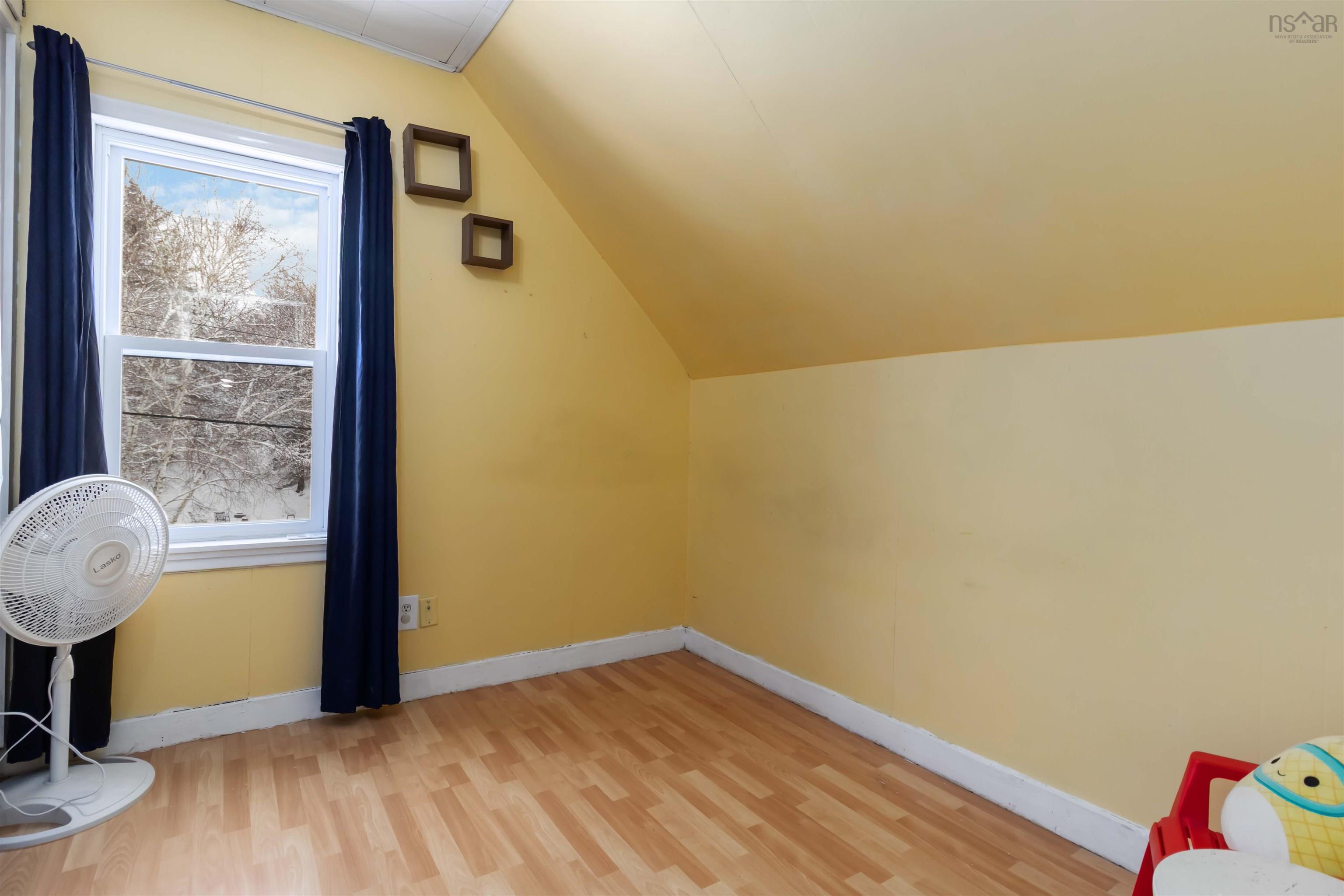 $379,900.00: 13862 Highway 3, Dayspring