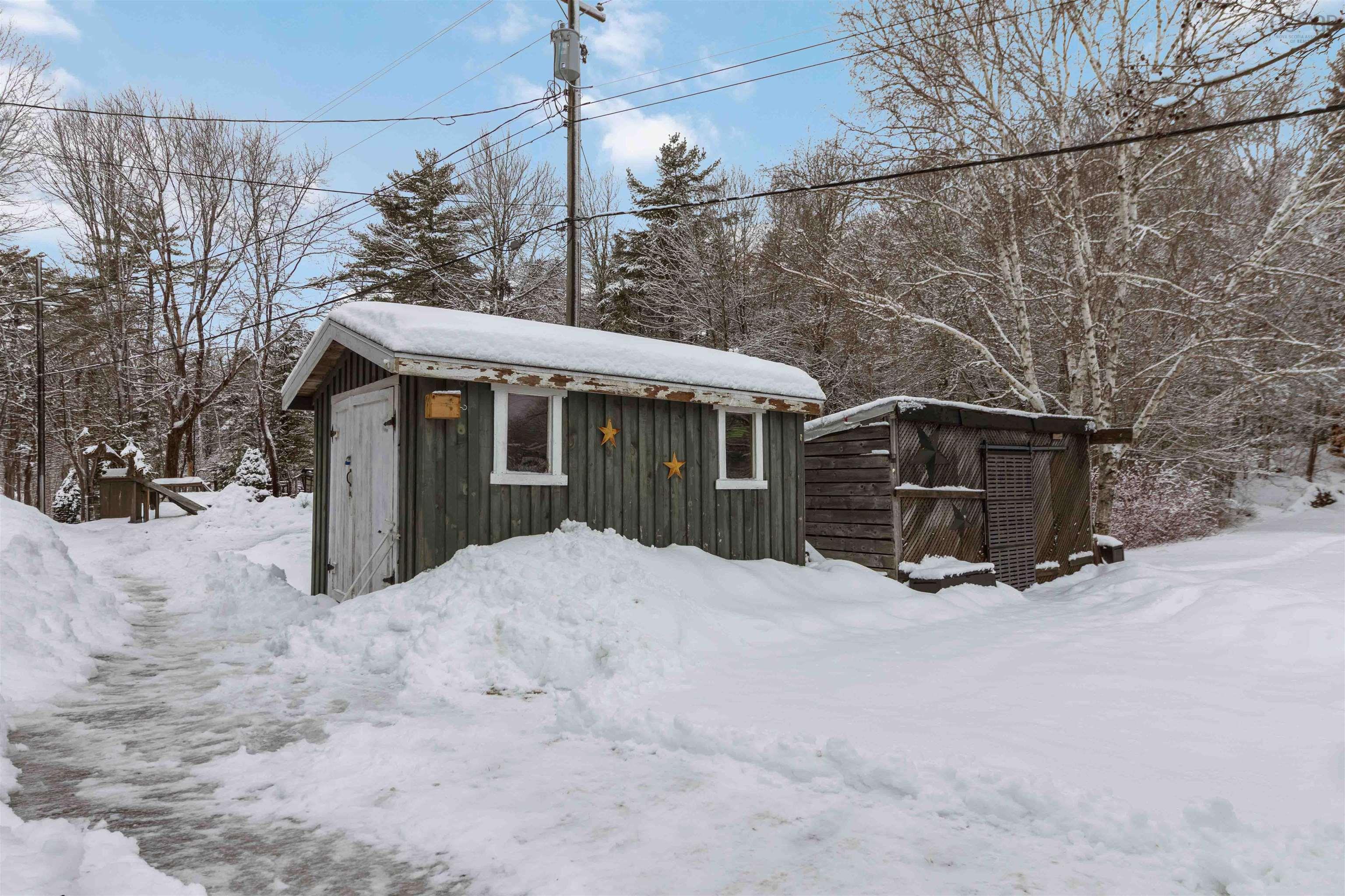 $379,900.00: 13862 Highway 3, Dayspring