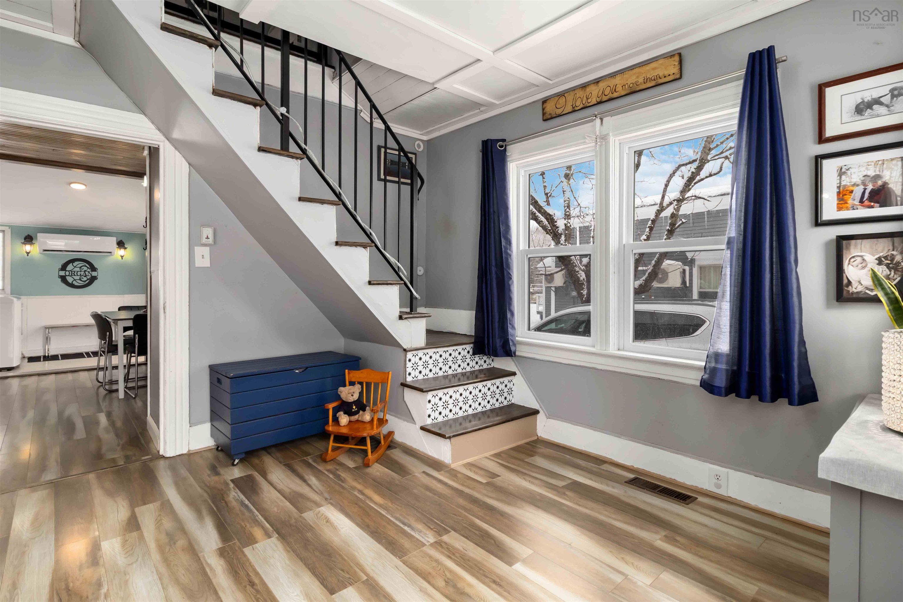 $379,900.00: 13862 Highway 3, Dayspring