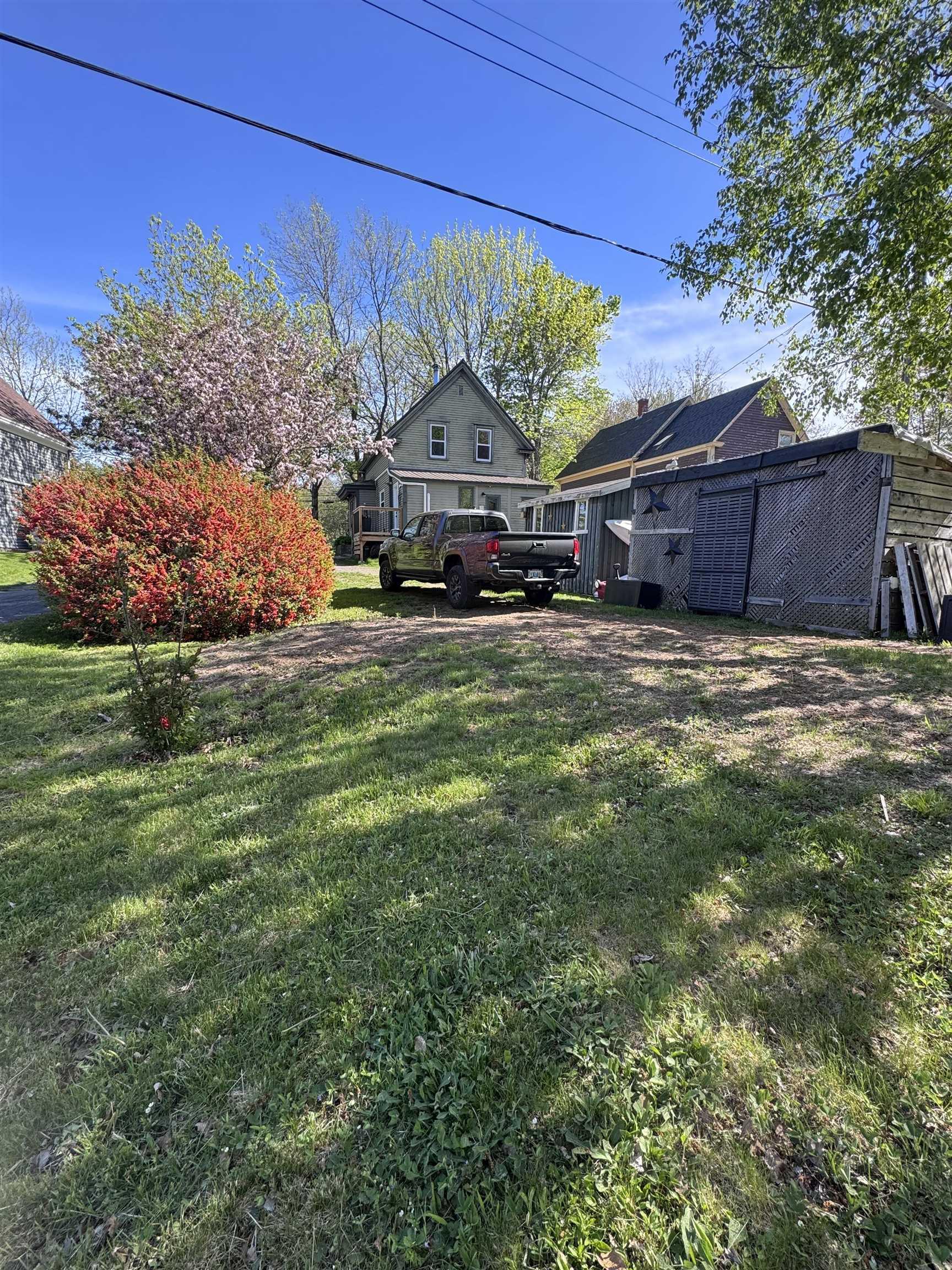 $329,700.00: 13862 Highway 3, Dayspring