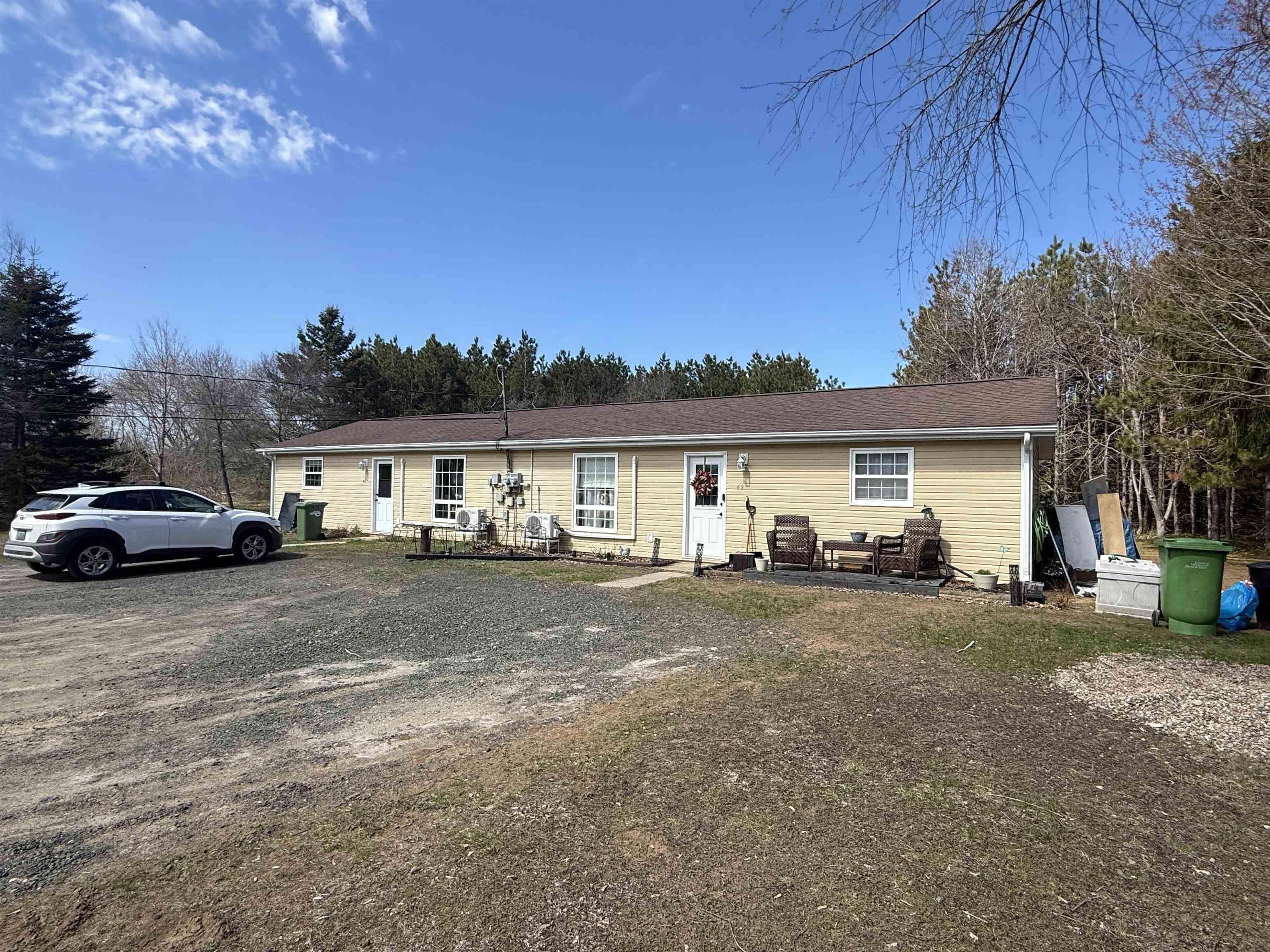 $439,900.00: 47 & 49 Geiger Drive, Wilmot
