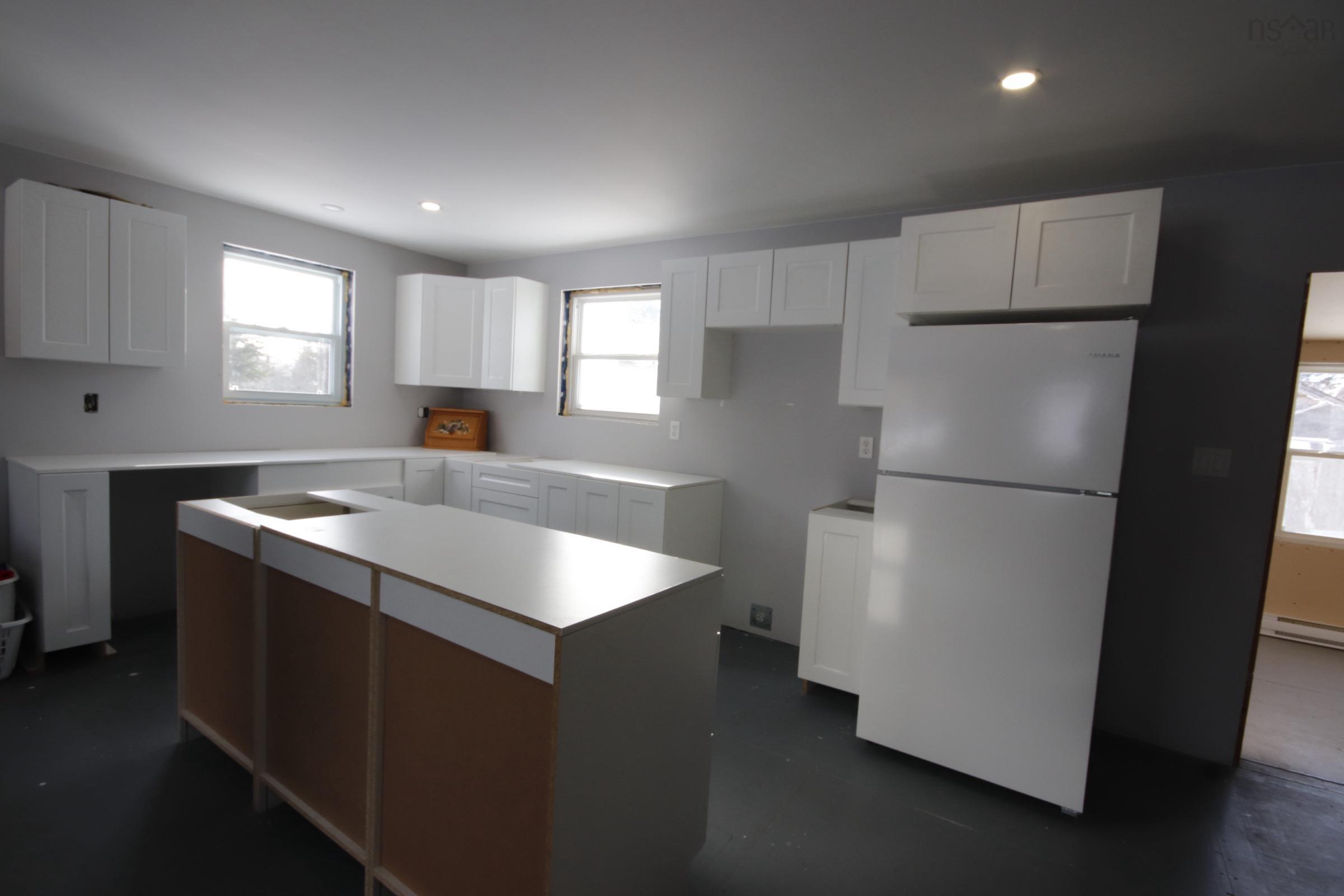 $185,000.00: 7119 Highway 3, Upper Woods Harbour