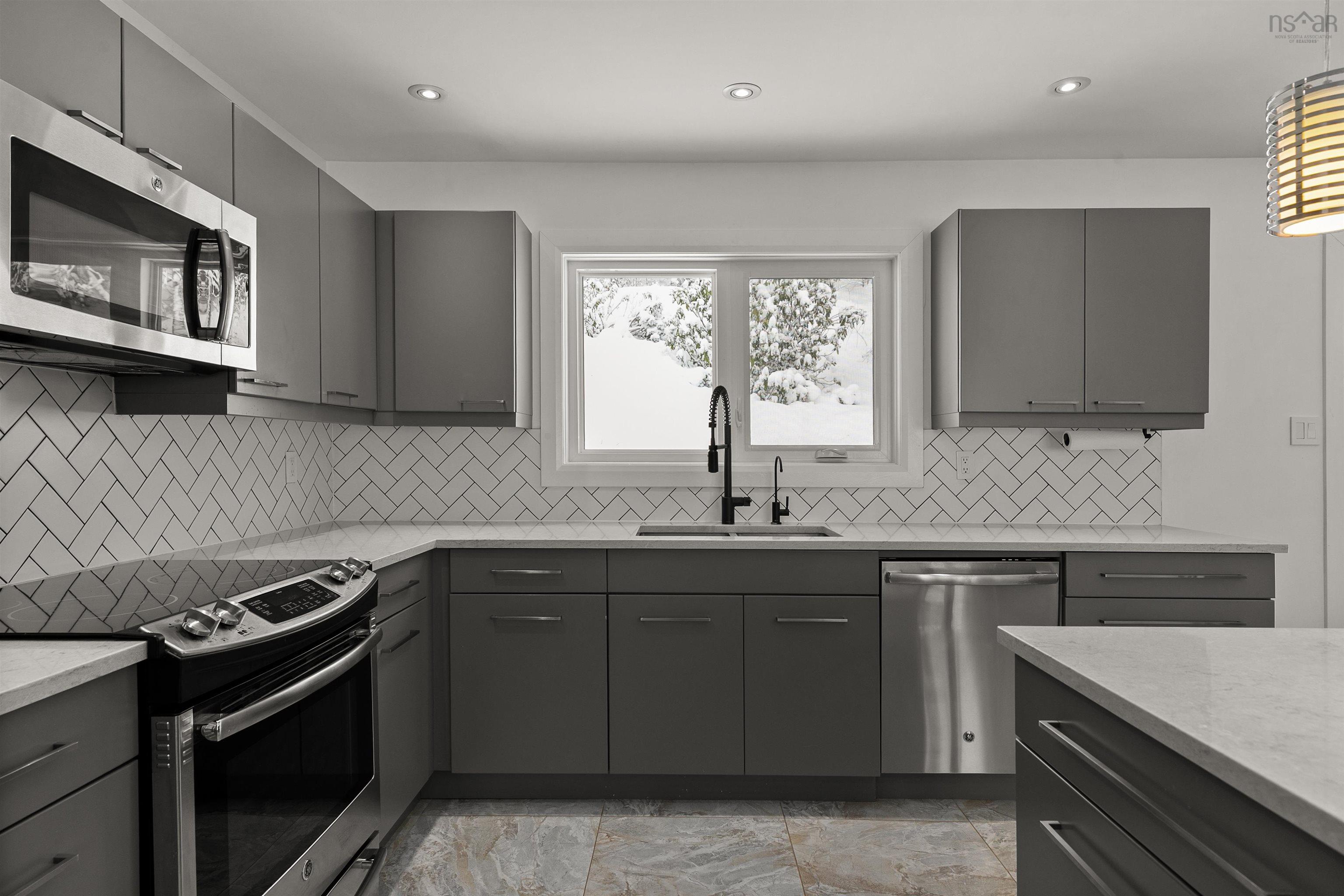 212 Howe Avenue, Fall River, NS (MLS 202602723)