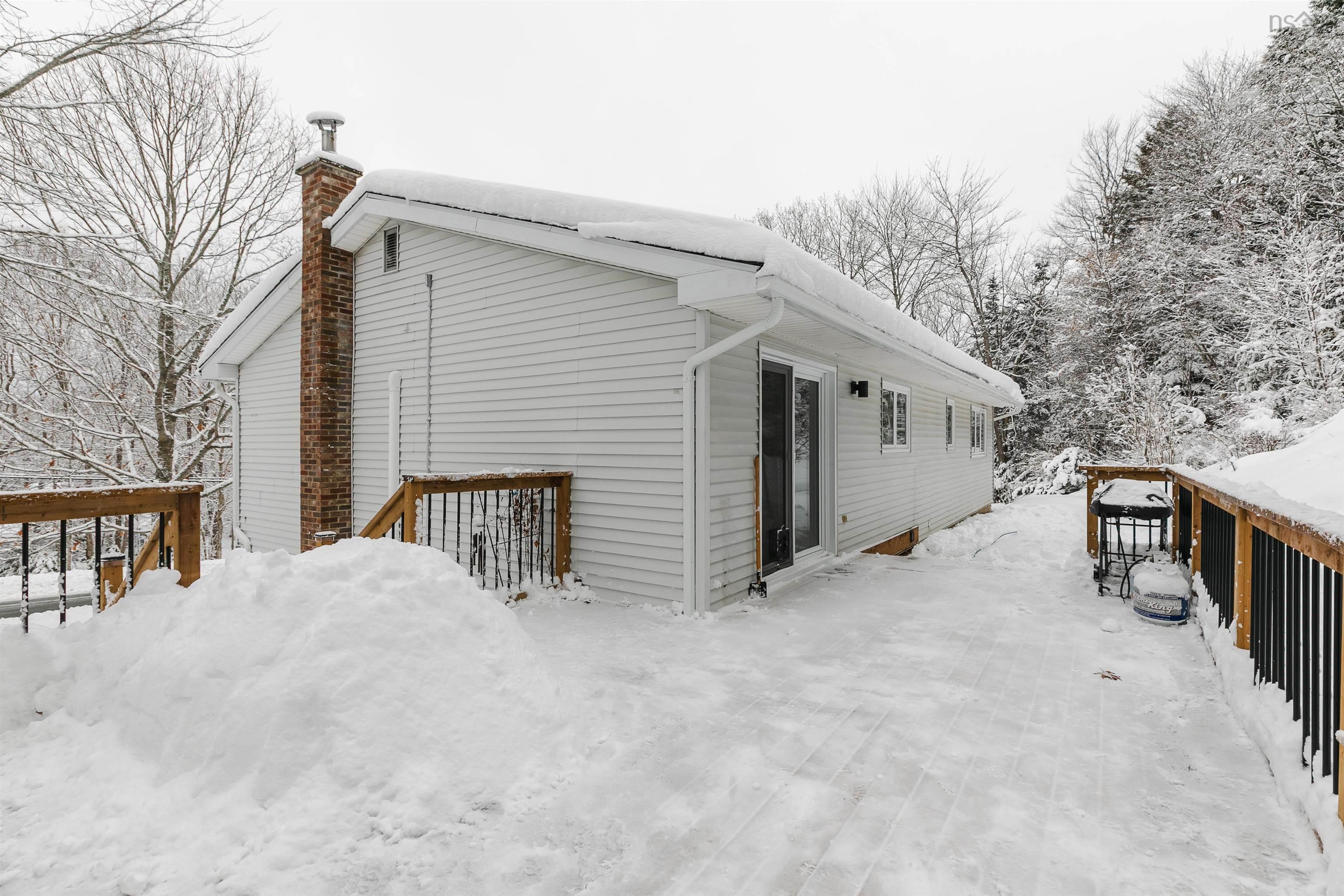 $699,900.00: 212 Howe Avenue, Fall River