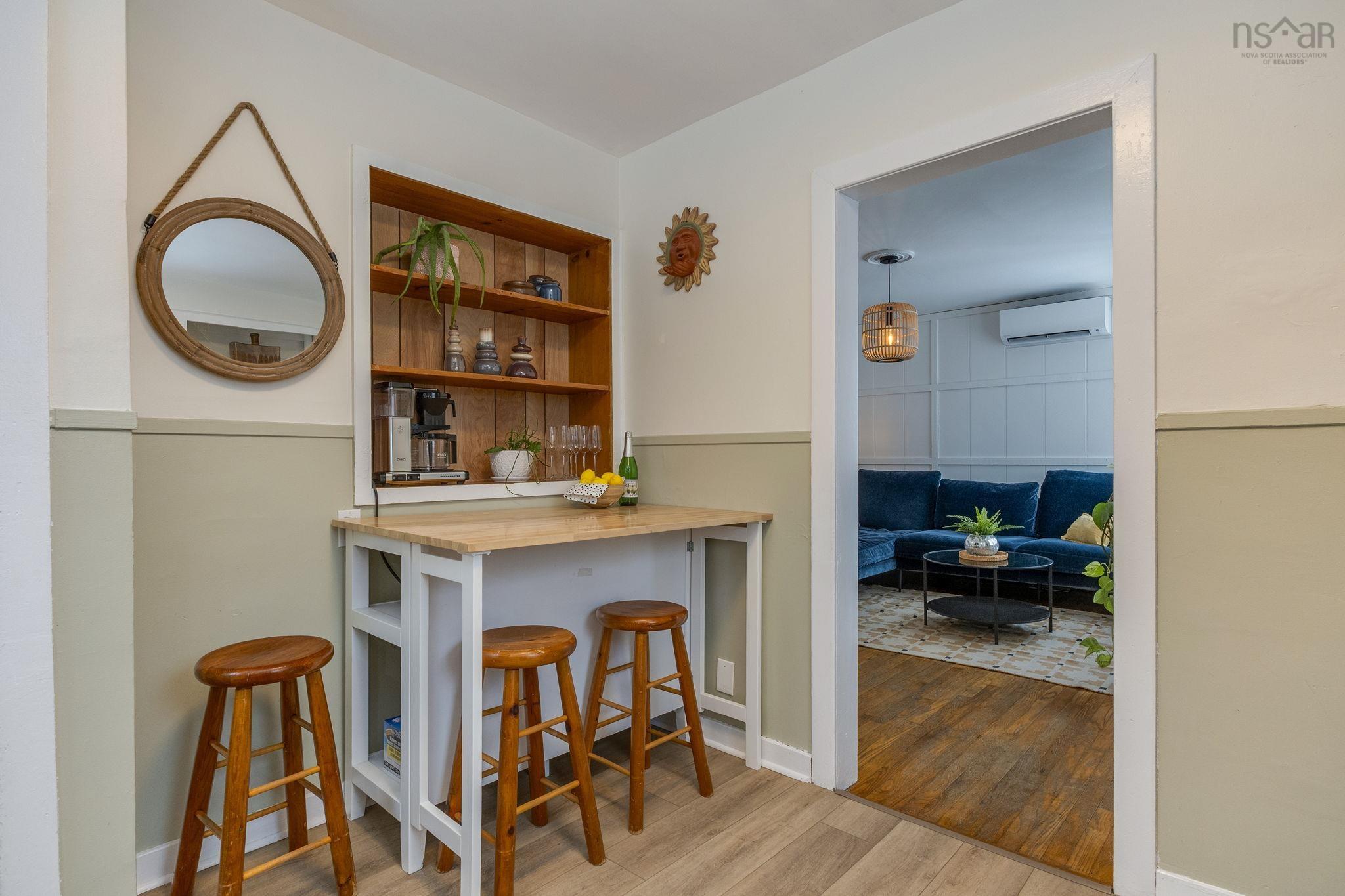 $350,000.00: 15 Acorn Road, Halifax