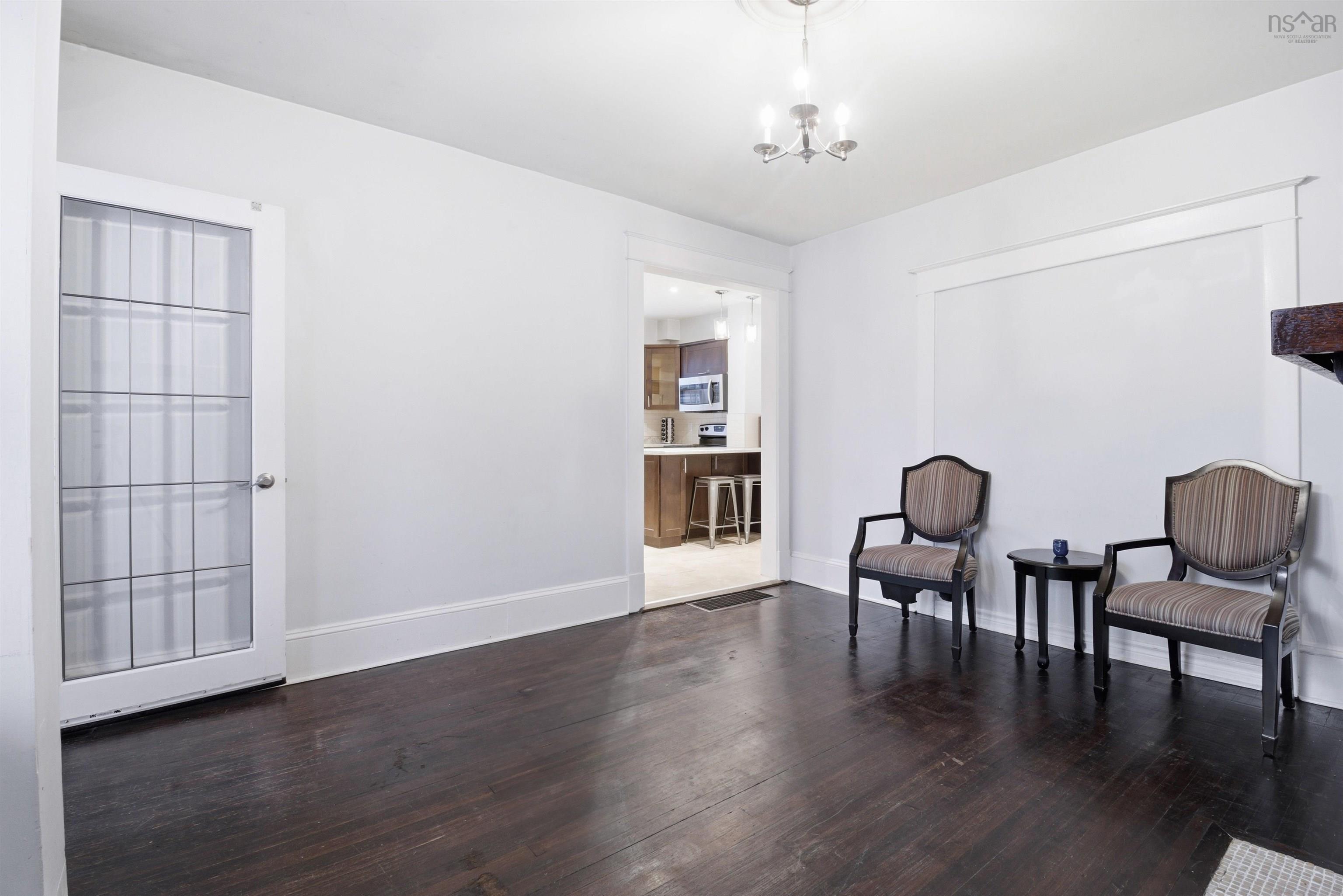 $824,900.00: 6229-6231 Allan Street, Halifax