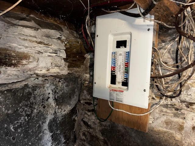 $179,900.00: 669 Highway 1, Hebron