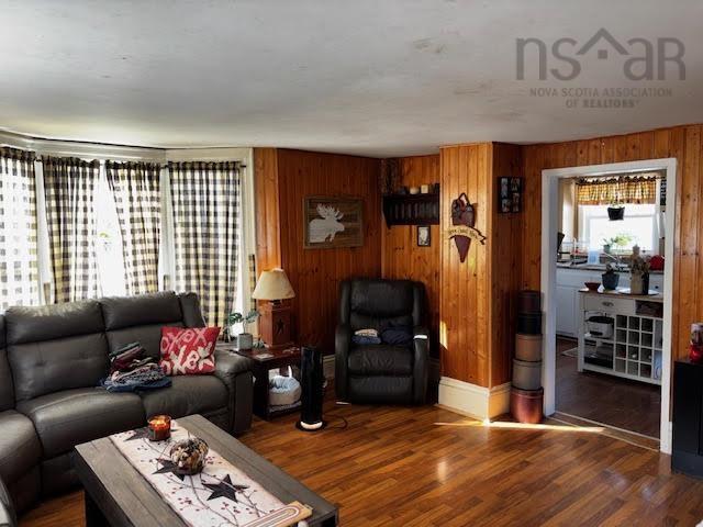 $179,900.00: 669 Highway 1, Hebron