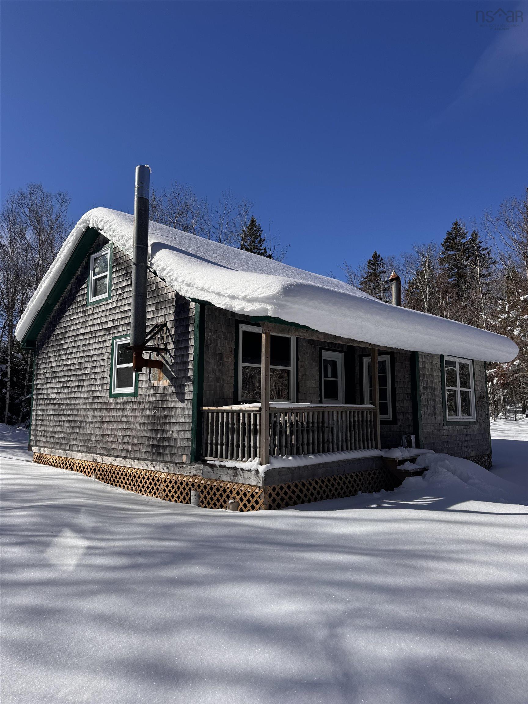 $120,000.00: 3663 Victory Road, Victory
