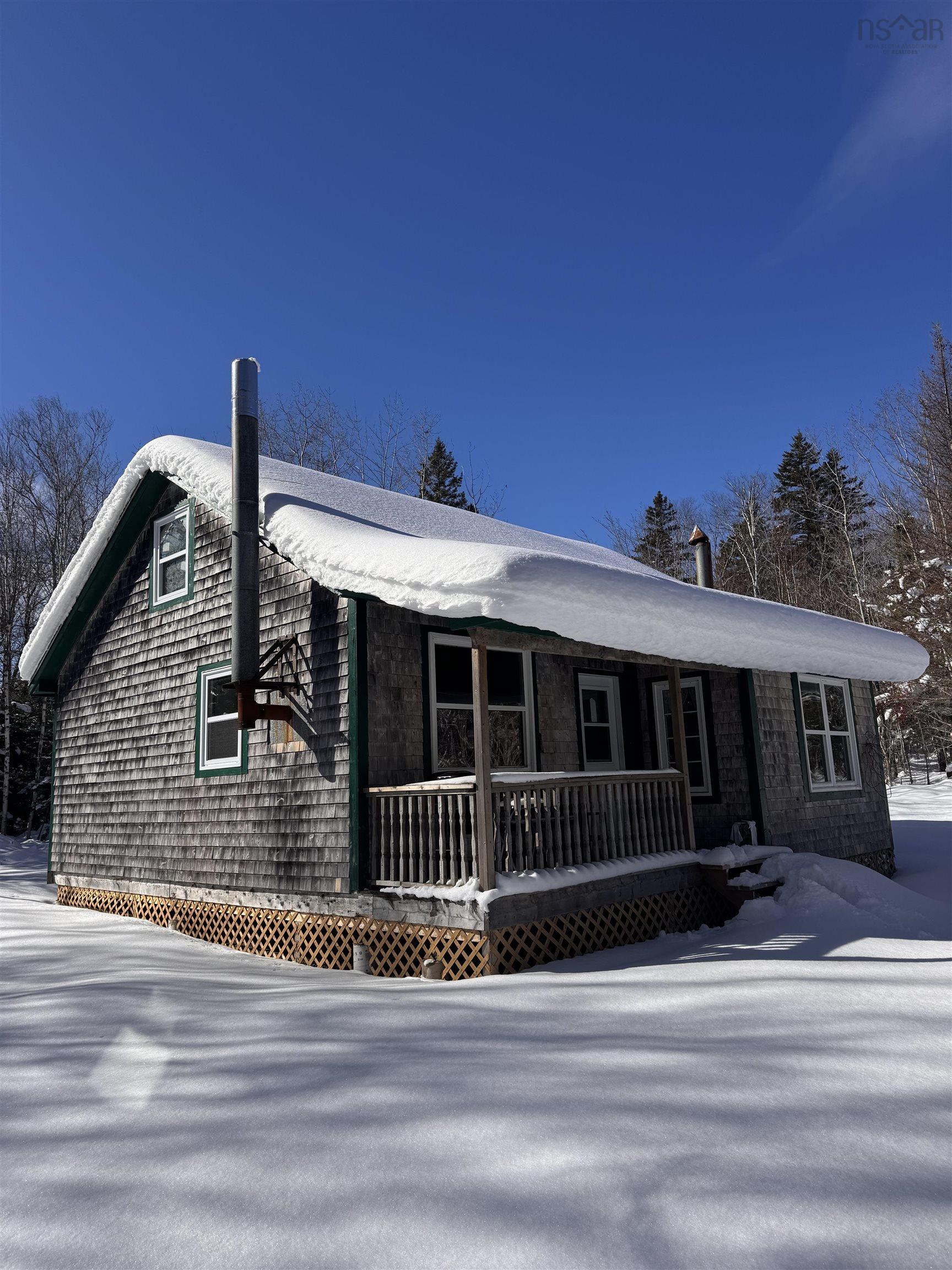 $120,000.00: 3663 Victory Road, Victory