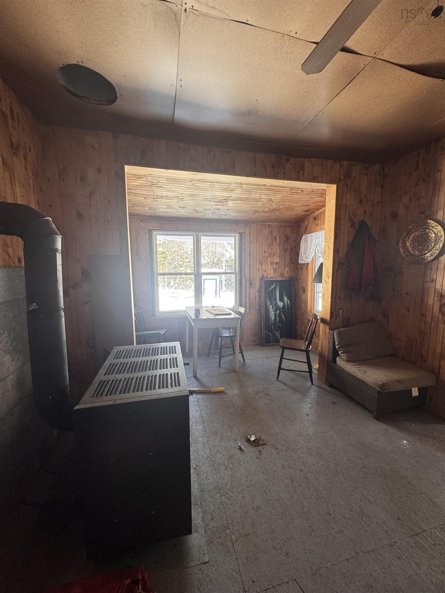 $120,000.00: 3663 Victory Road, Victory