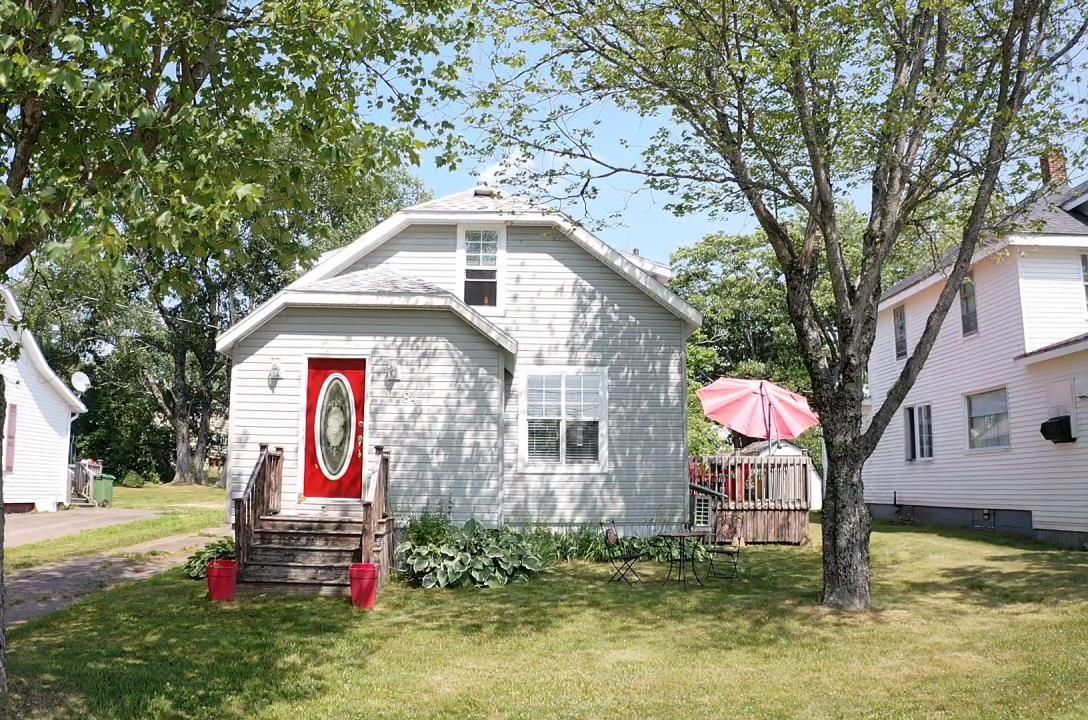 84 Mcfarlane Street, Springhill, NS (MLS® 202602737)