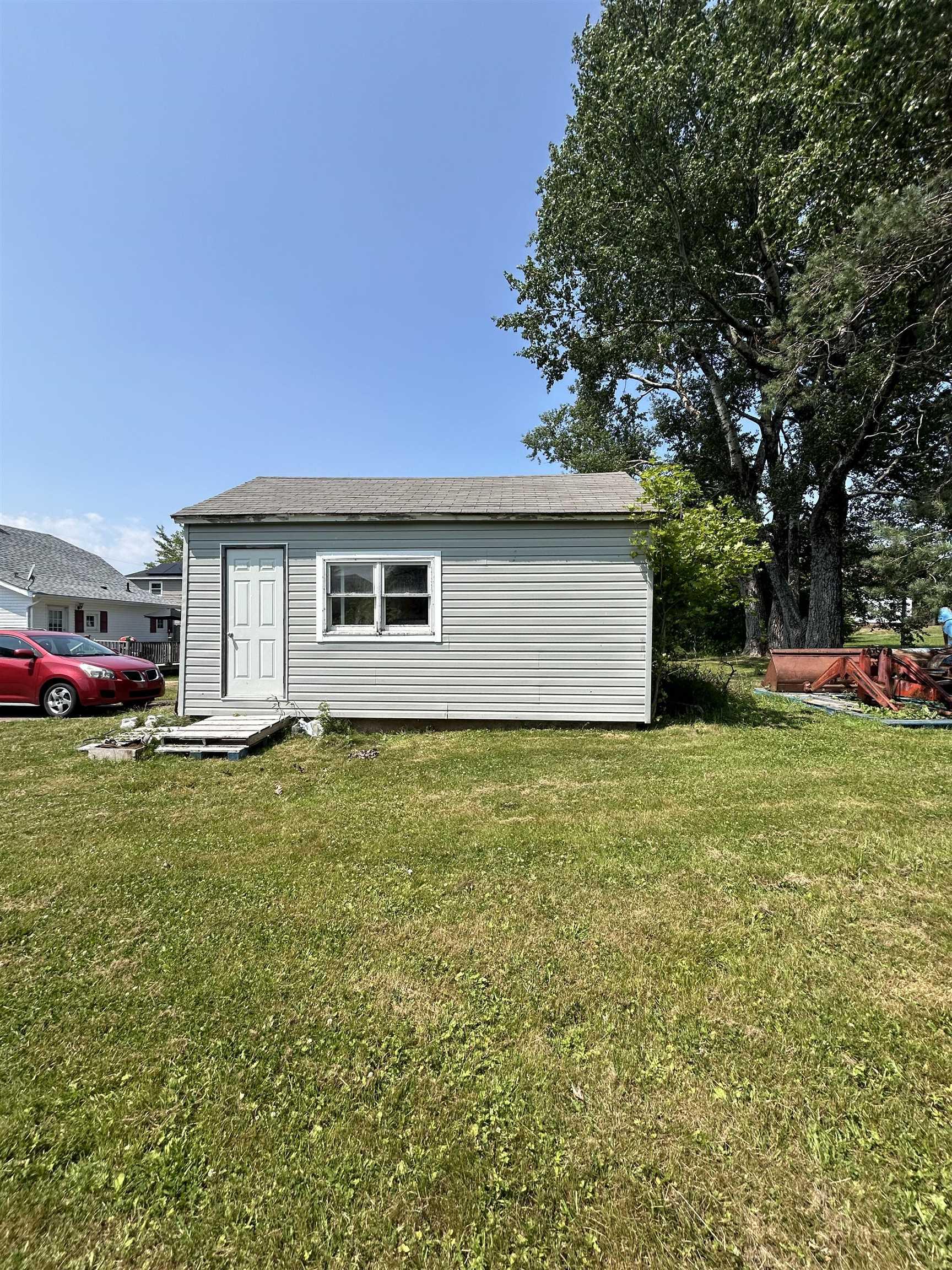 $189,900.00: 84 McFarlane Street, Springhill