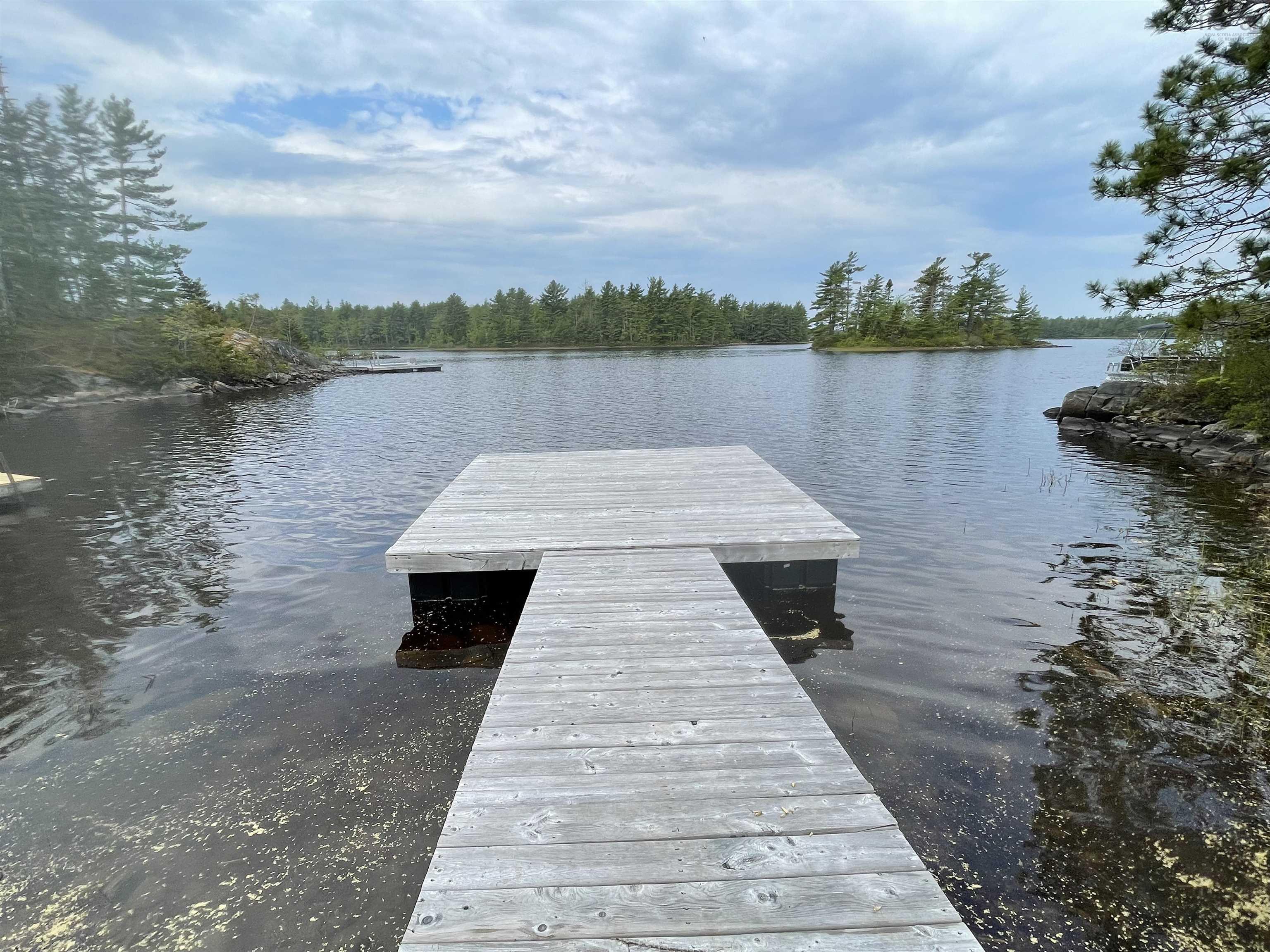 $379,900.00: 278 23 Lakewood Court, East Uniacke