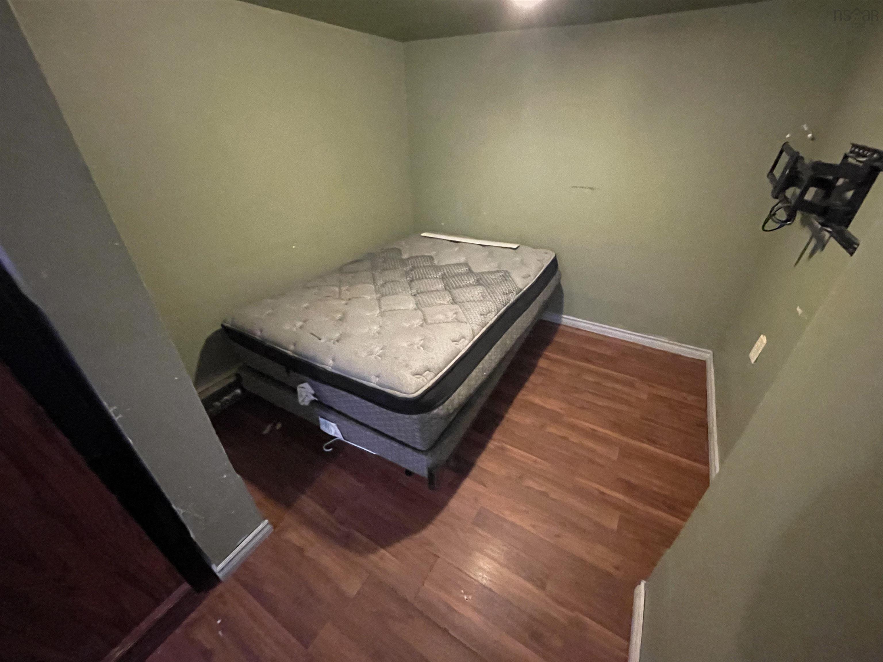 $249,000.00: 104 Intercolonial Street, Sydney