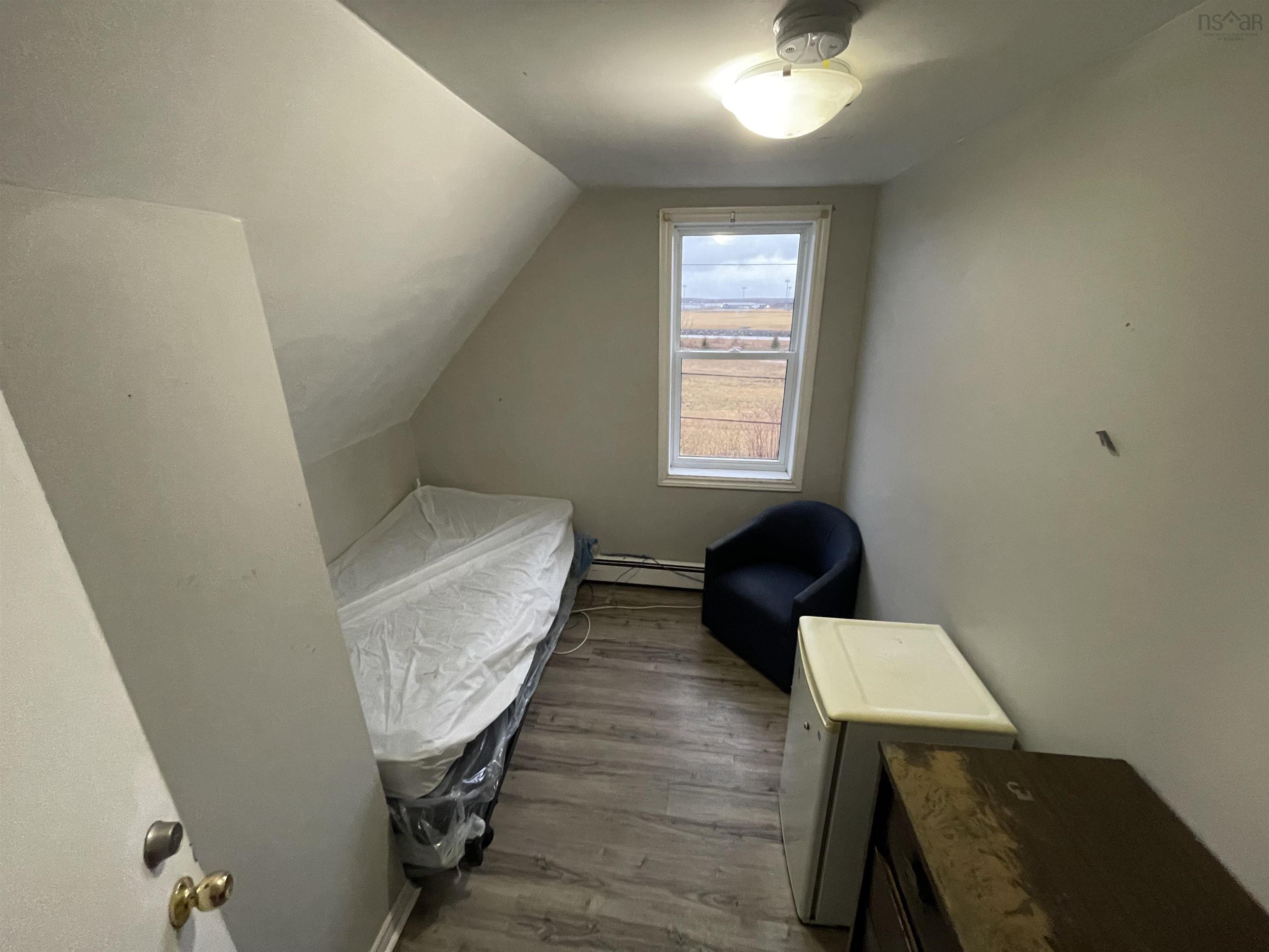 $249,000.00: 104 Intercolonial Street, Sydney