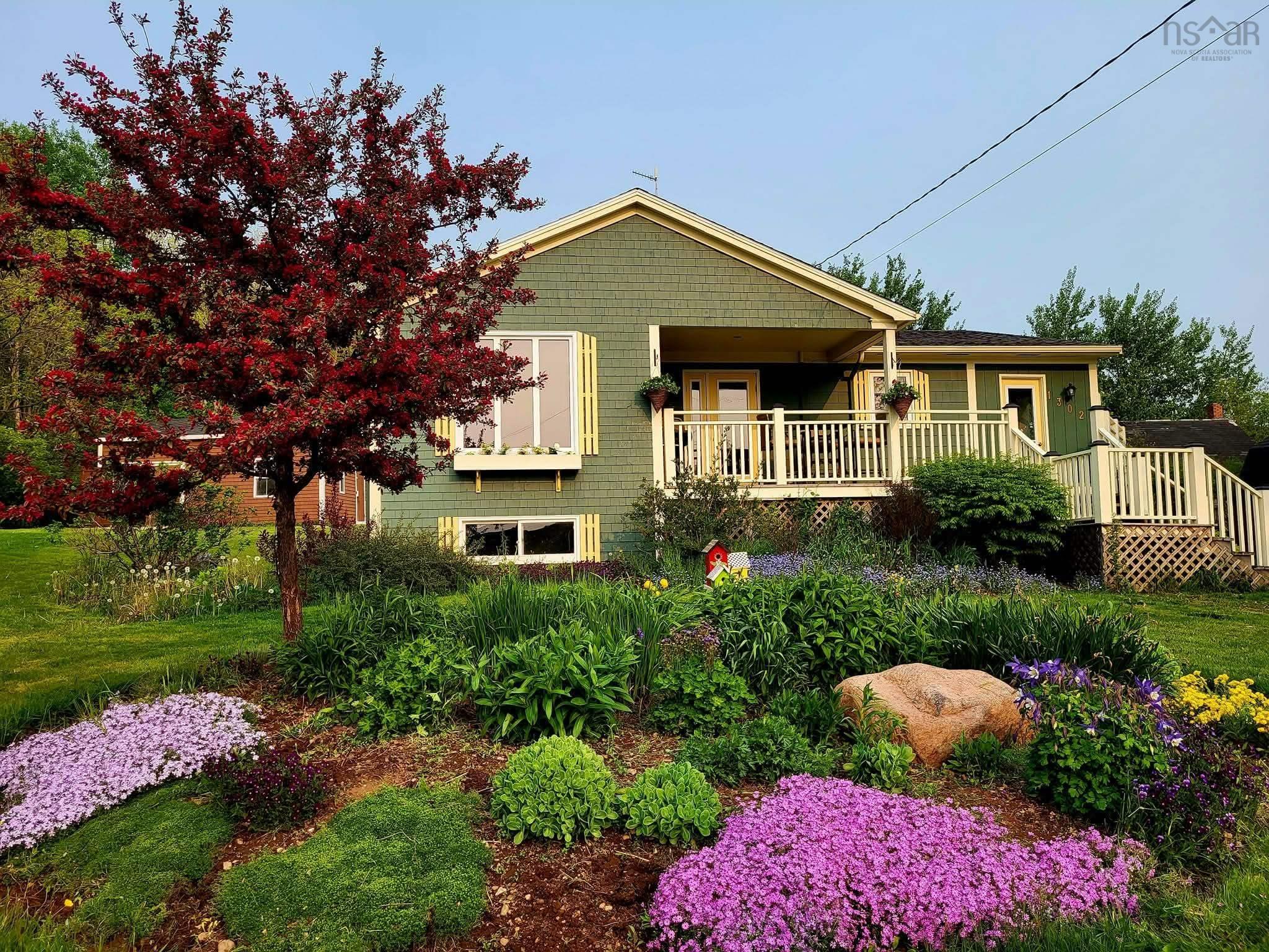 $382,900.00: 1302 MacGarry Road, Grand Étang