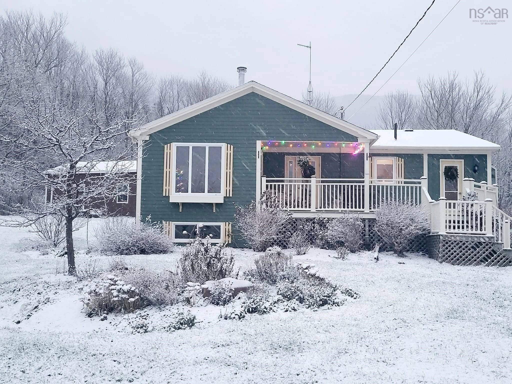 $382,900.00: 1302 MacGarry Road, Grand Étang