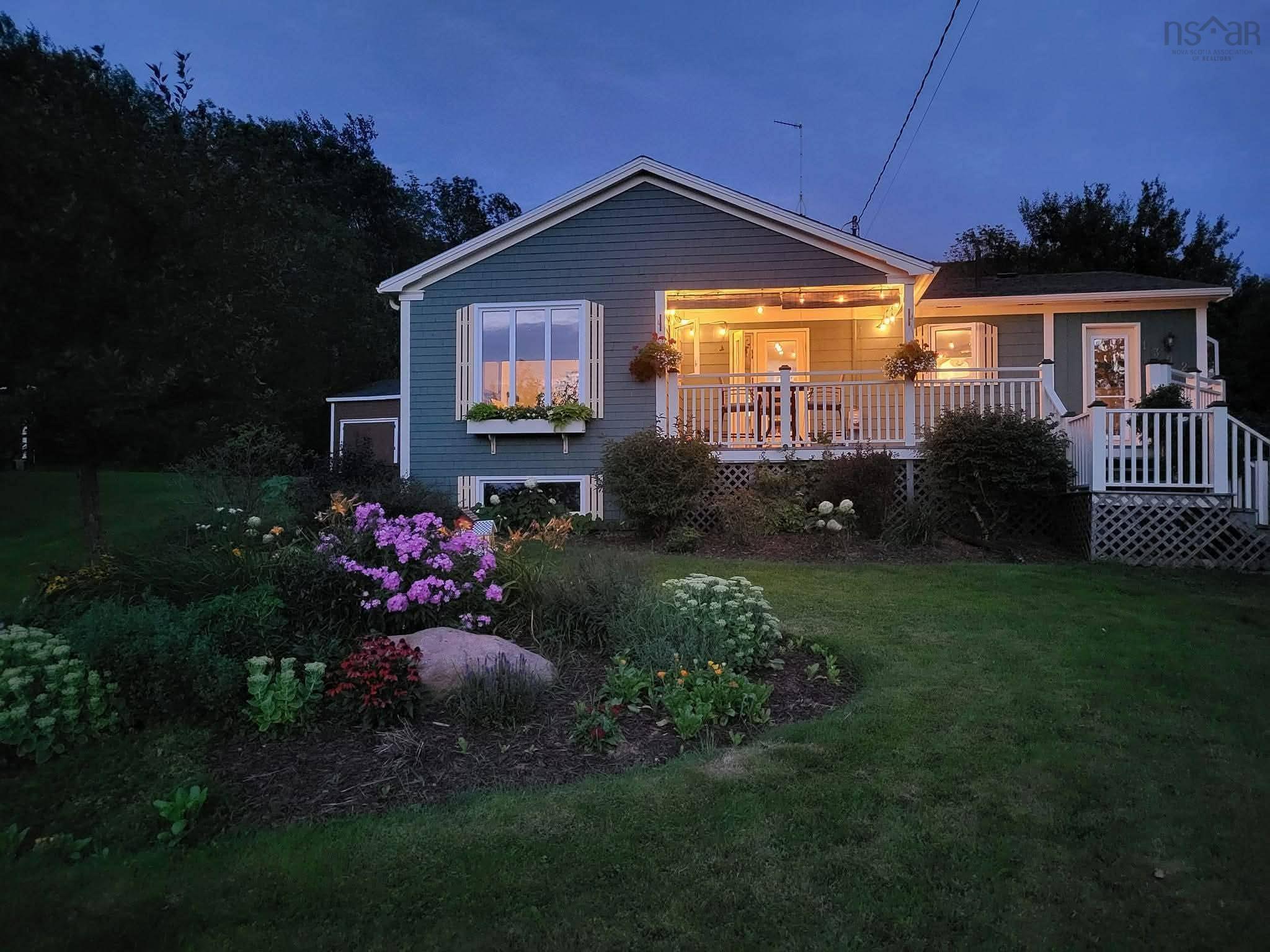 $382,900.00: 1302 MacGarry Road, Grand Étang