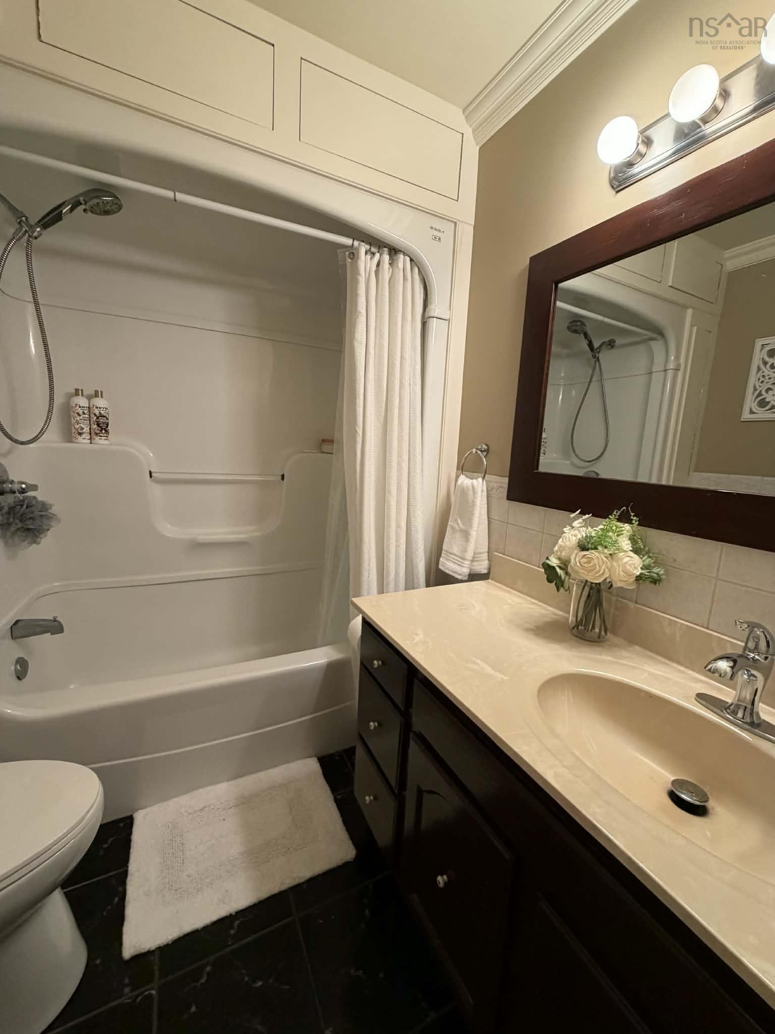 $382,900.00: 1302 MacGarry Road, Grand Étang