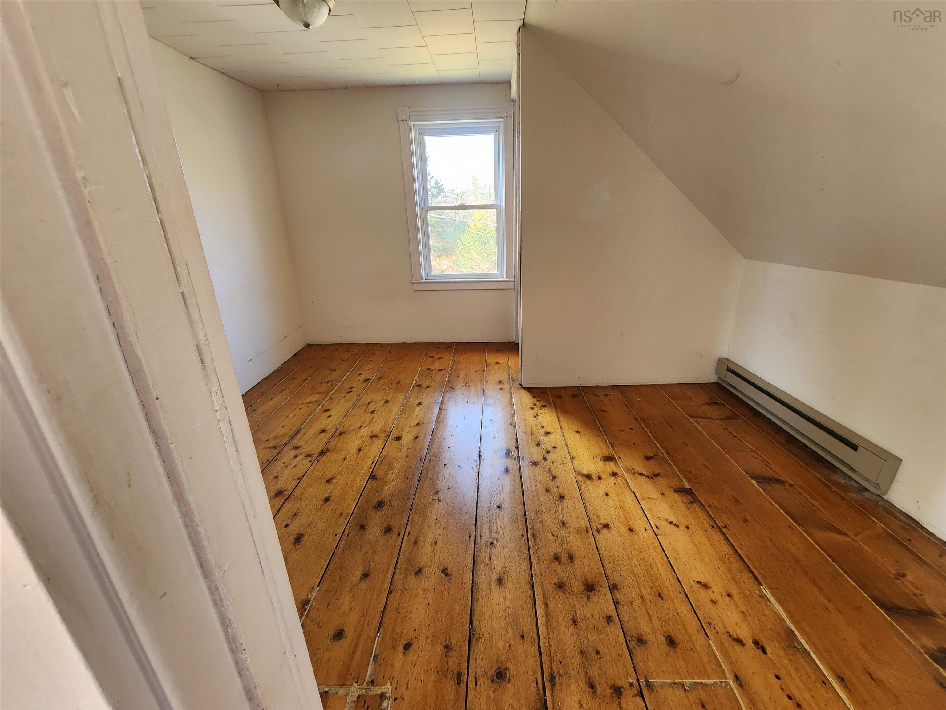 $224,000.00: 6998 Shore Road, Port Saxon