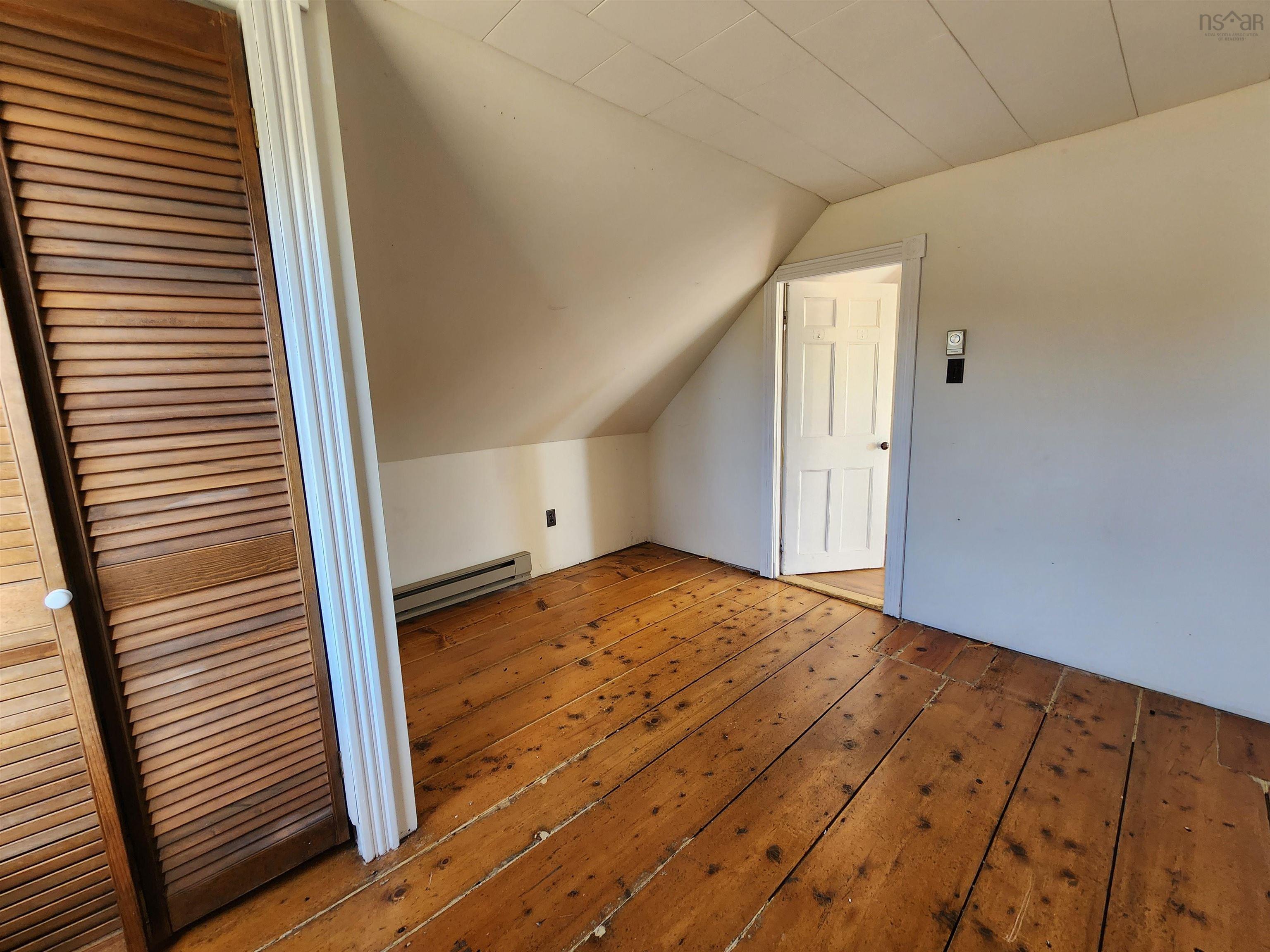 $224,000.00: 6998 Shore Road, Port Saxon