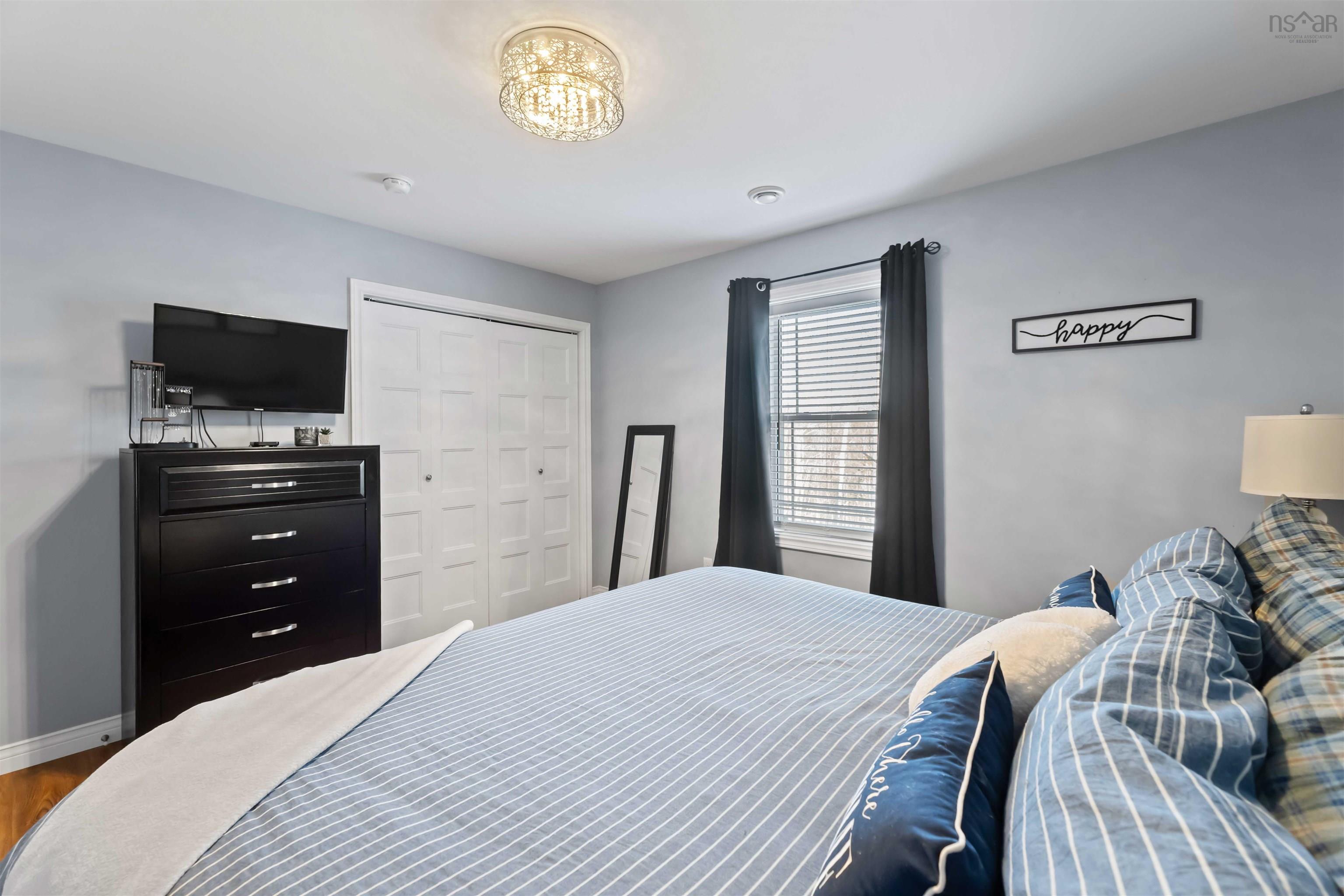 $359,900.00: 1021 Arenburg Drive, Cambridge