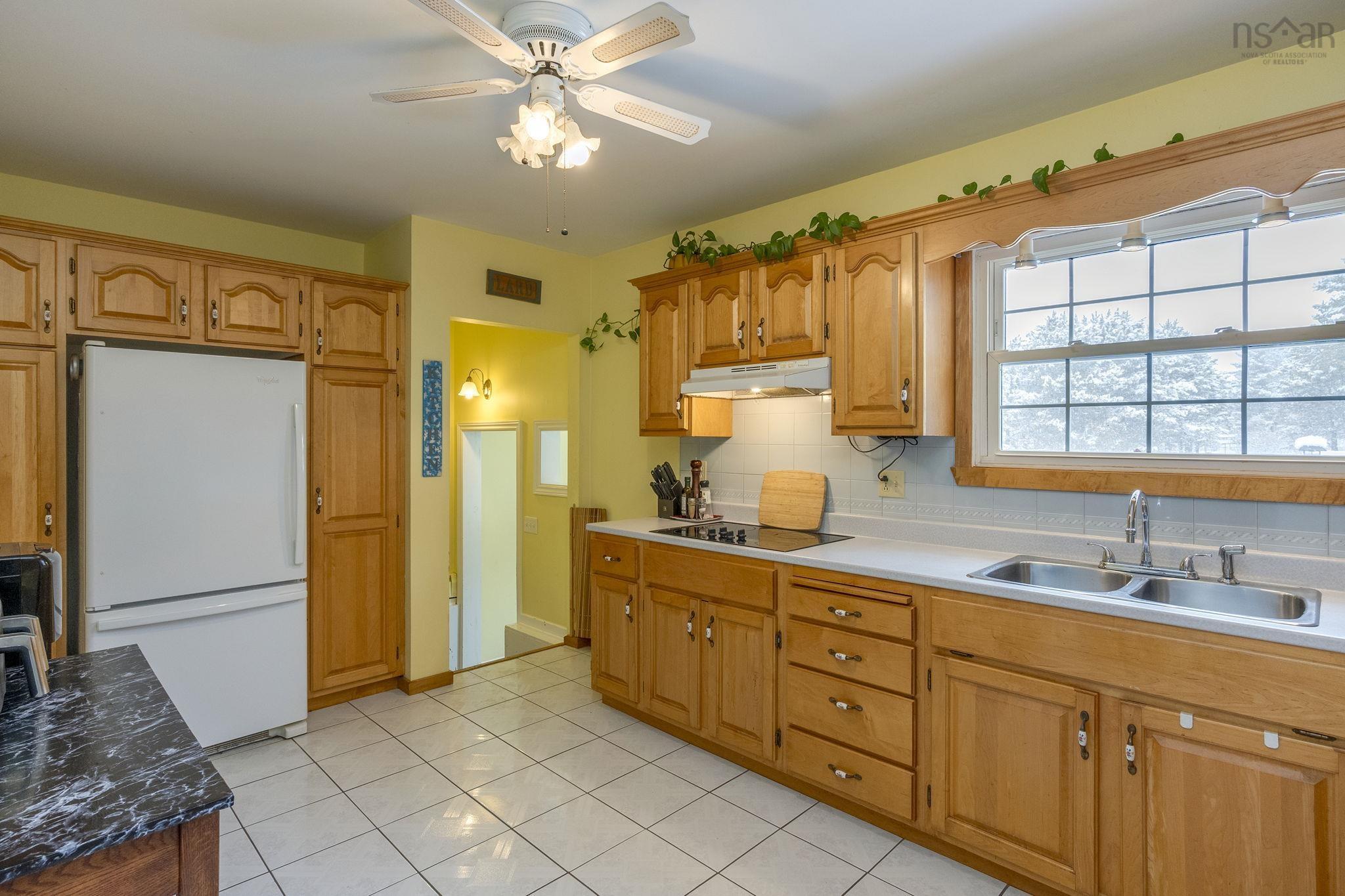 $445,000.00: 2184 Old Mill Road, South Farmington