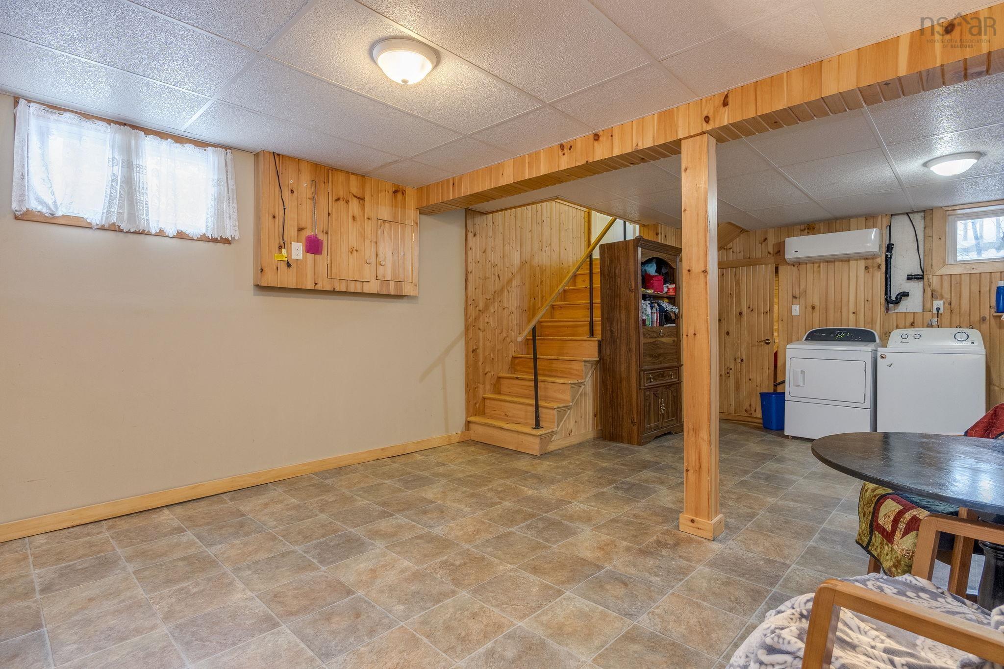 $445,000.00: 2184 Old Mill Road, South Farmington