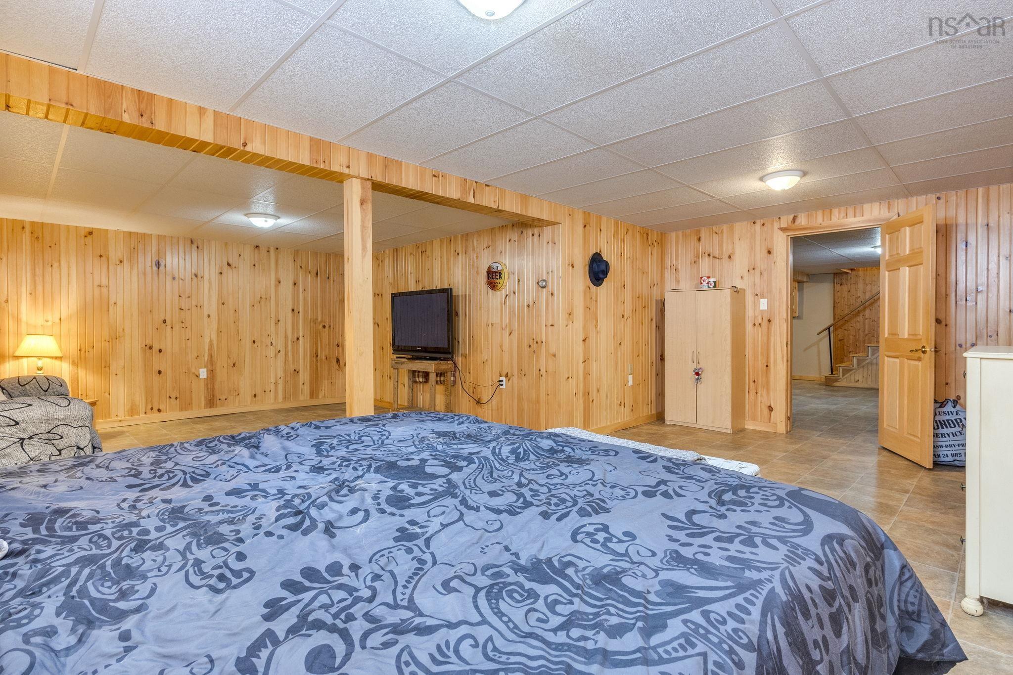 $445,000.00: 2184 Old Mill Road, South Farmington