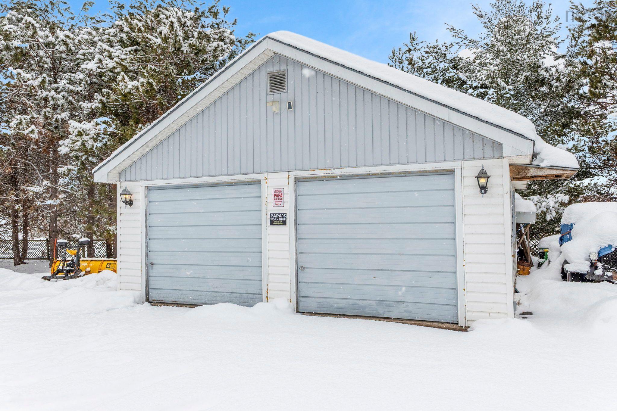 $445,000.00: 2184 Old Mill Road, South Farmington