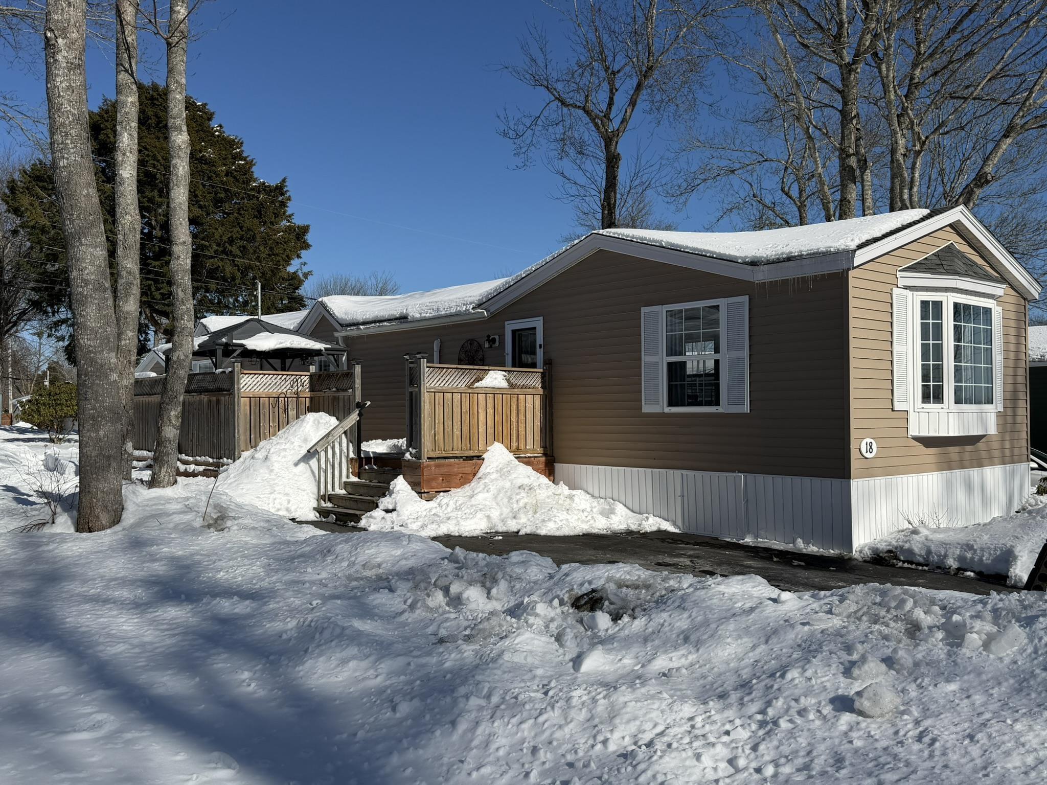 18 Seventh Street, Lucasville, NS (MLS 202602779)