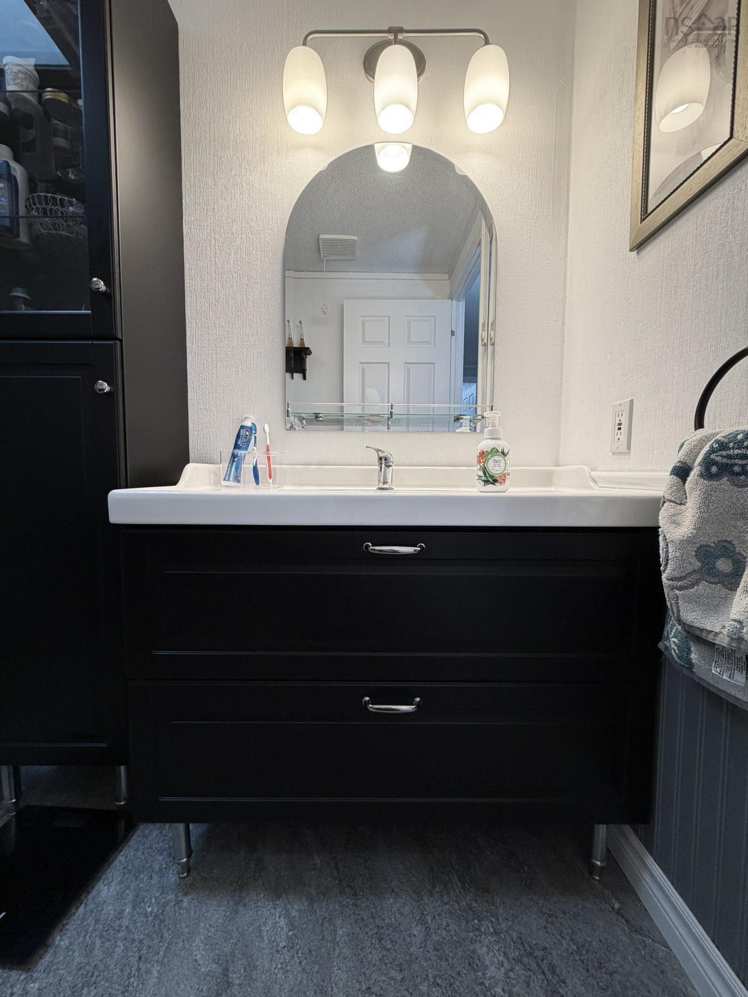 18 Seventh Street, Lucasville, NS (MLS 202602779)