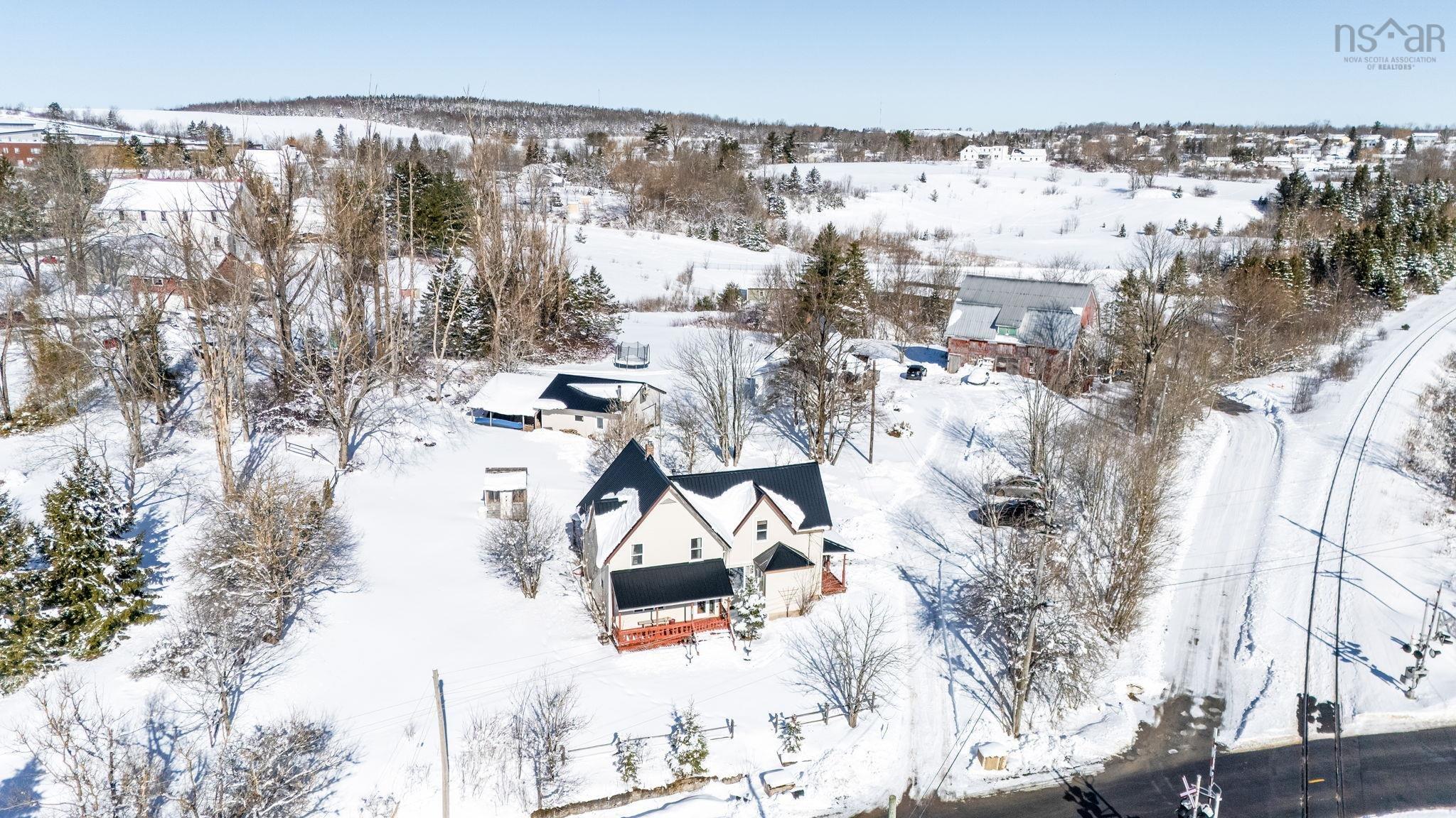 $415,000.00: 1132 Milford Road, Milford